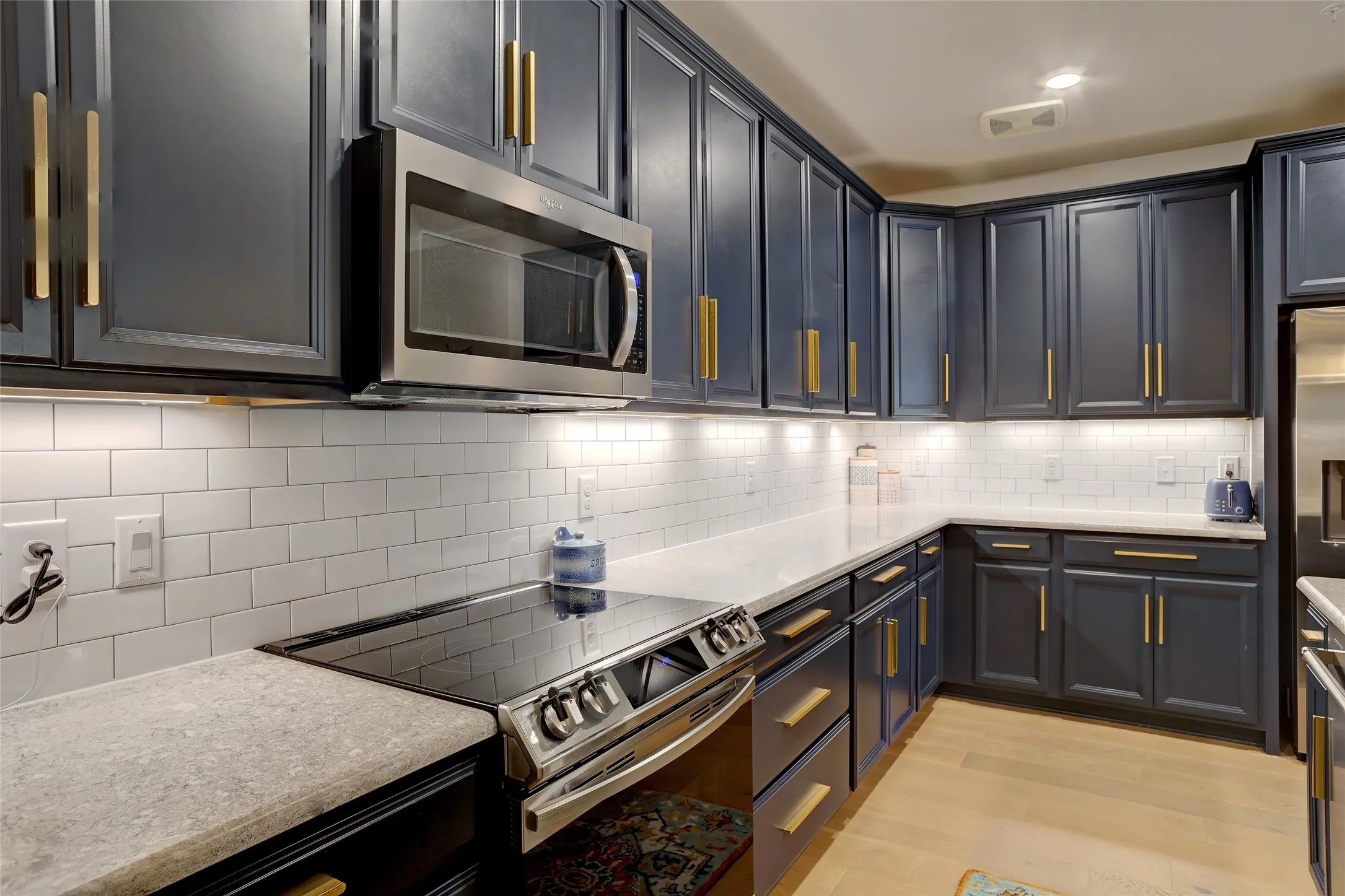 Condominium For Sale in Collin County , 651 N Watters Road 1204, Allen, Texas 75013, 2 Bedroom, 2 Bathroom, 1 Garage spaces, 1,709 Sqft, built in 2022, mls#21368257, Real Estate Agent in Allen, Homes For Sale in Collin county, Homes For Sale in Allen, Realtor in Allen Texas, Real Estate Brokerage Independent Realty Texas, Luminita Cordes Realtor