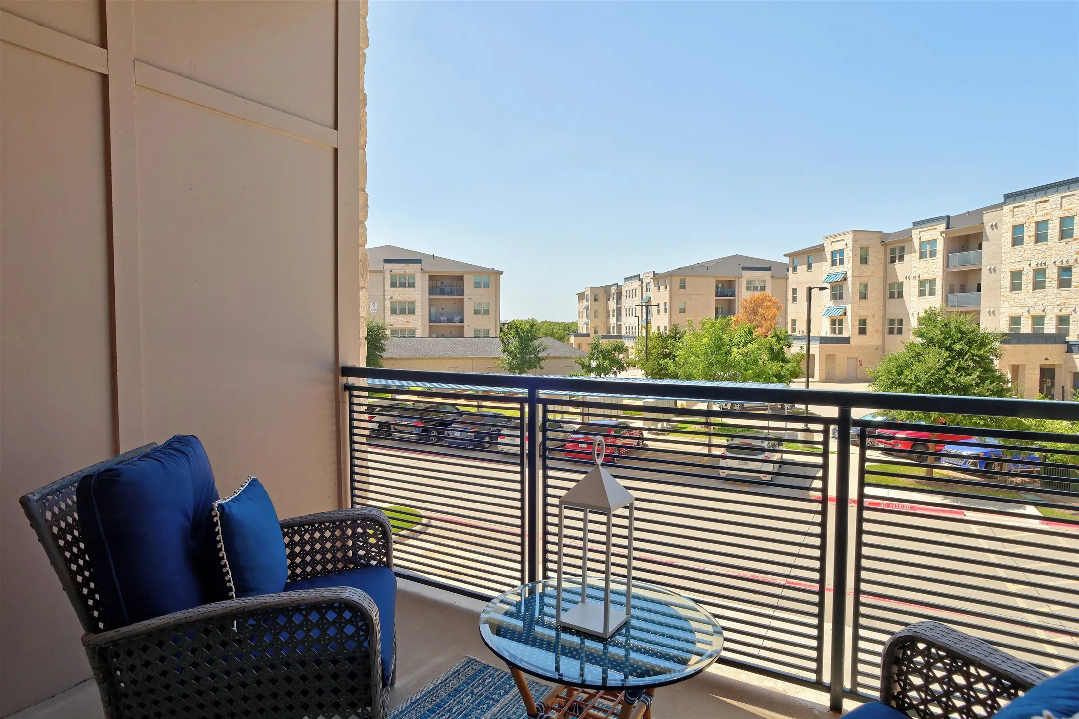 Condominium For Sale in Collin County , 651 N Watters Road 1204, Allen, Texas 75013, 2 Bedroom, 2 Bathroom, 1 Garage spaces, 1,709 Sqft, built in 2022, mls#21368257, Real Estate Agent in Allen, Homes For Sale in Collin county, Homes For Sale in Allen, Realtor in Allen Texas, Real Estate Brokerage Independent Realty Texas, Luminita Cordes Realtor