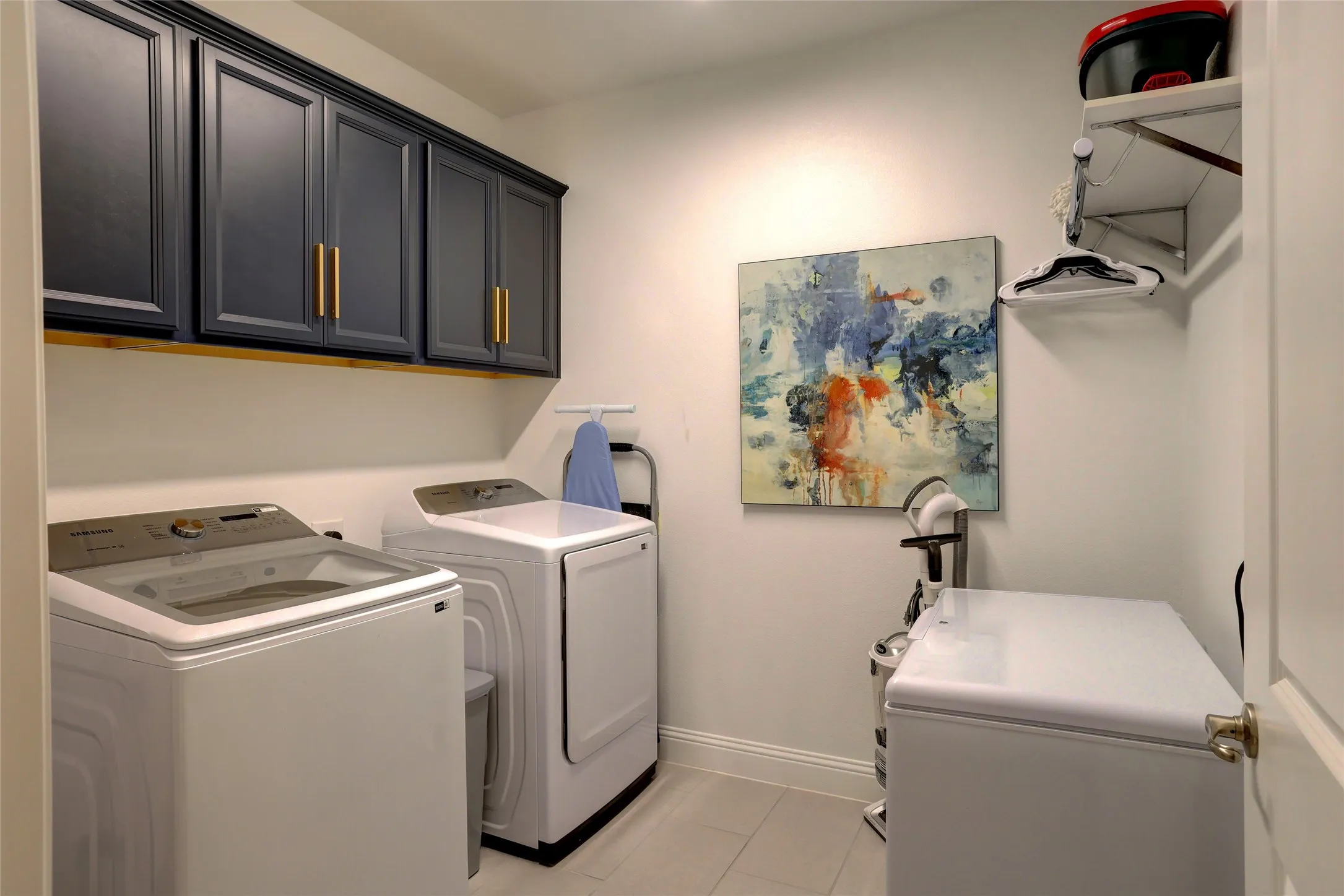 Condominium For Sale in Collin County , 651 N Watters Road 1204, Allen, Texas 75013, 2 Bedroom, 2 Bathroom, 1 Garage spaces, 1,709 Sqft, built in 2022, mls#21368257, Real Estate Agent in Allen, Homes For Sale in Collin county, Homes For Sale in Allen, Realtor in Allen Texas, Real Estate Brokerage Independent Realty Texas, Luminita Cordes Realtor