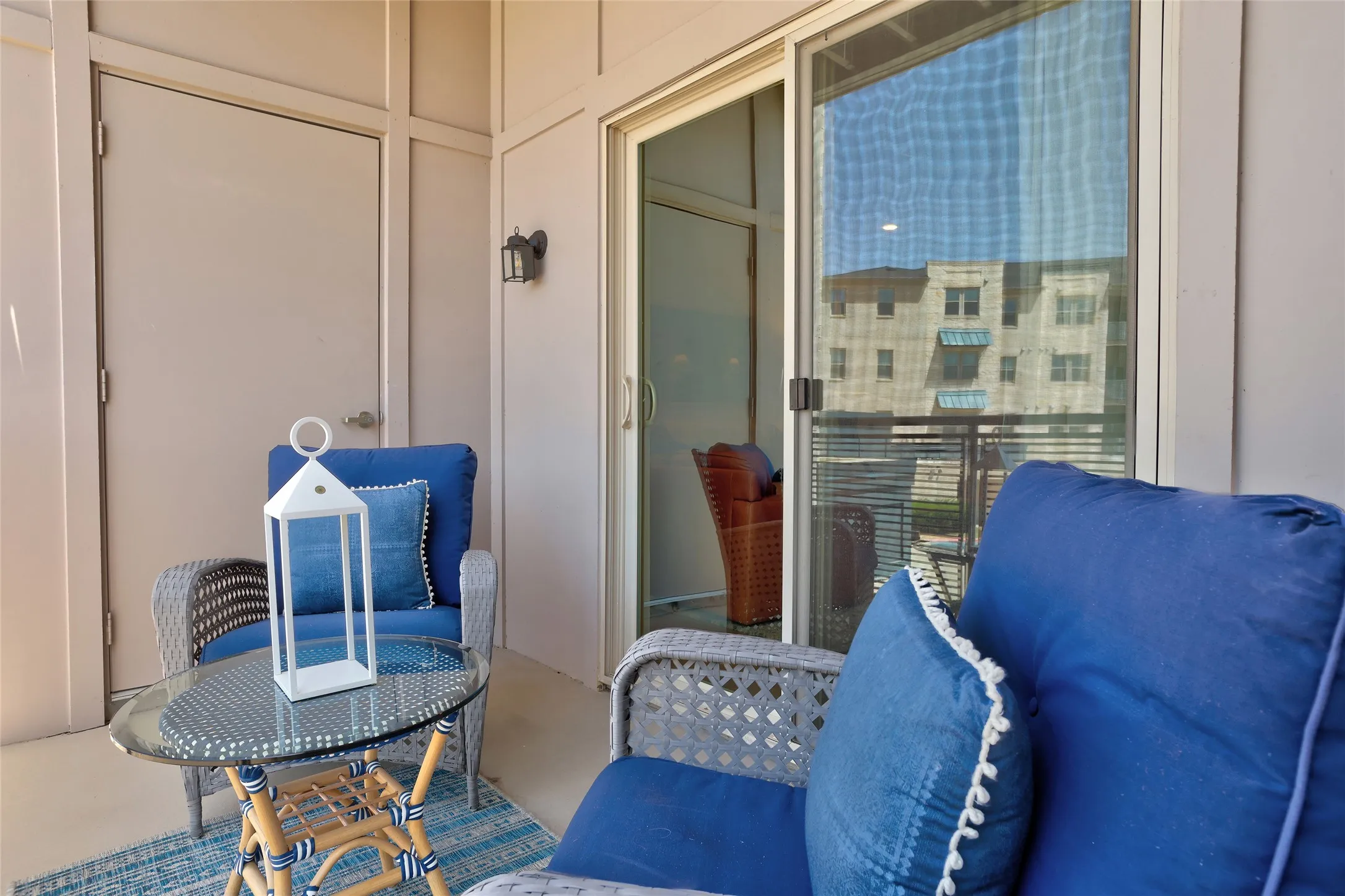 Whether morning coffee or afternoon cocktails, the balcony awaits