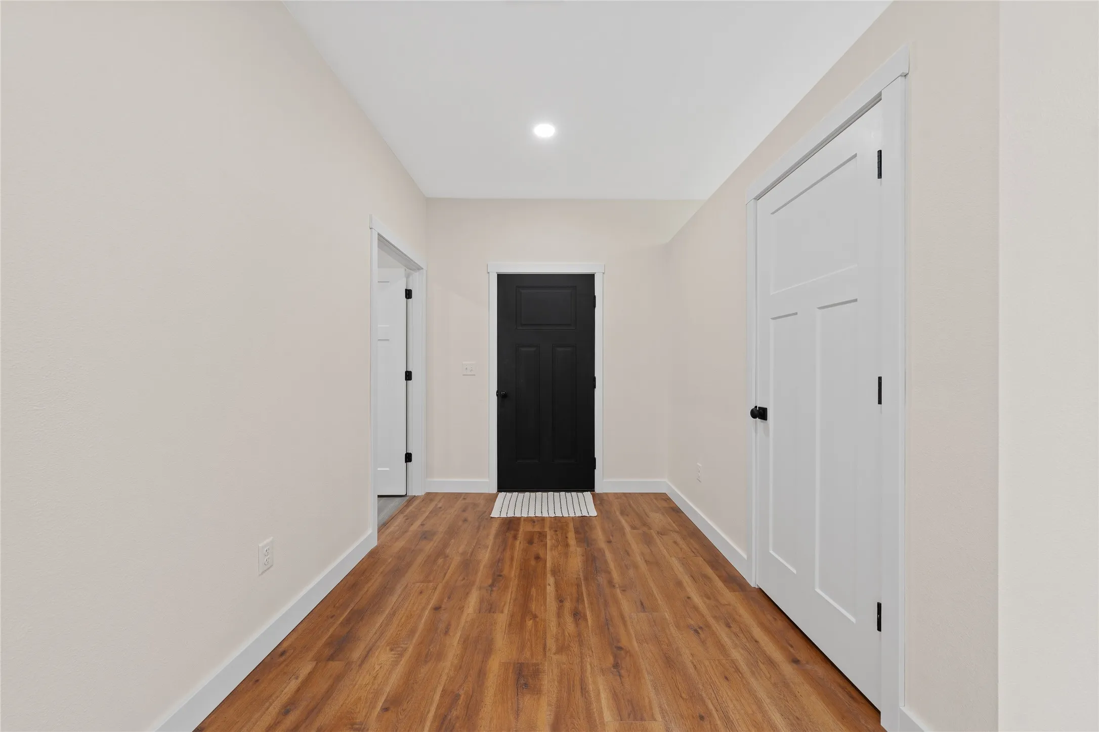 Single Family Residence For Sale in Bosque County , 201 Private Road 4296, Clifton, Texas 76634, 3 Bedroom, 2 Bathroom, 3 Garage spaces, 2,152 Sqft, built in 2026, mls#21368702, Real Estate Agent in Clifton, Homes For Sale in Bosque county, Homes For Sale in Clifton, Realtor in Clifton Texas, Real Estate Brokerage Independent Realty Texas, Luminita Cordes Realtor