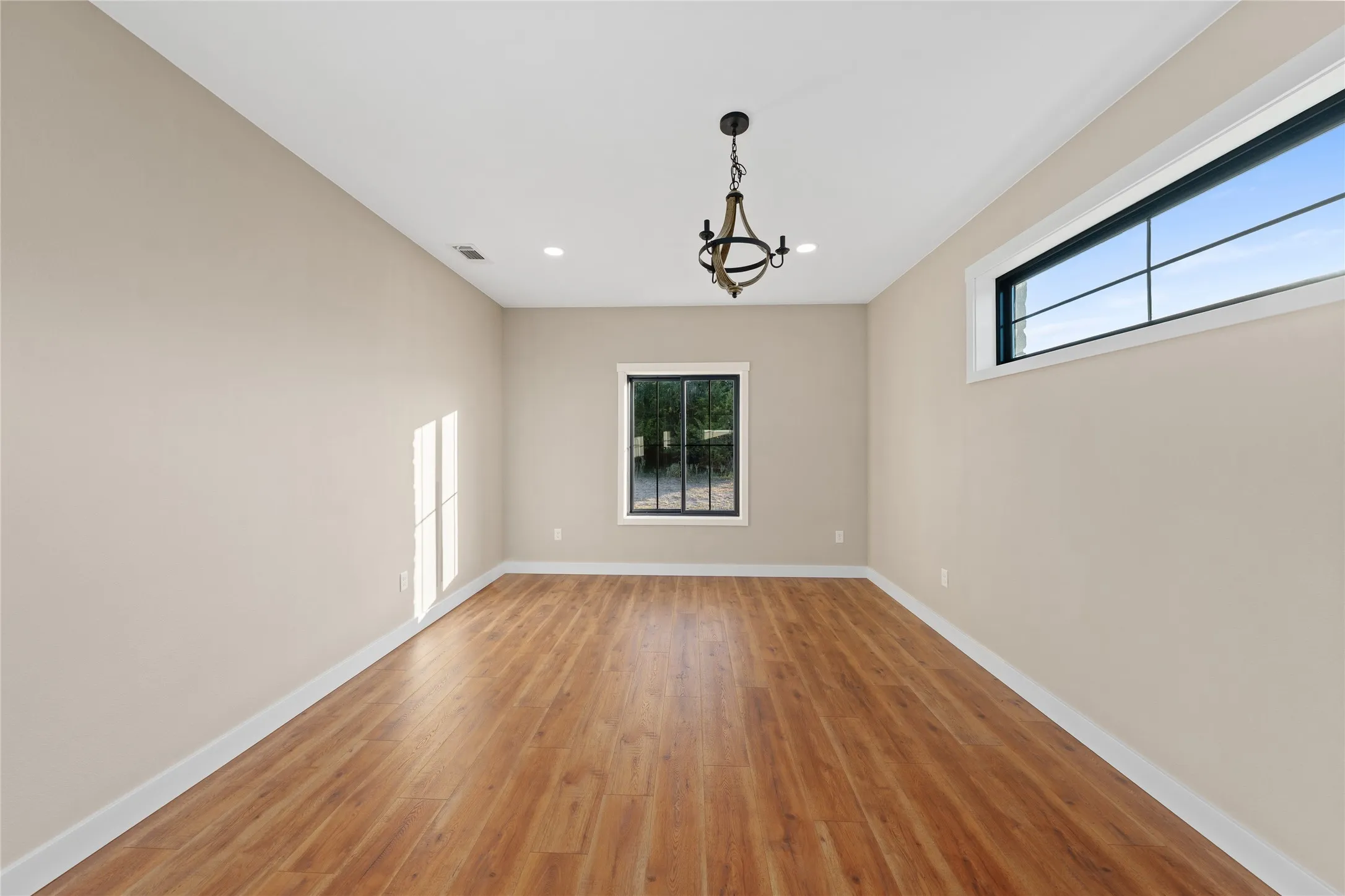 Single Family Residence For Sale in Bosque County , 201 Private Road 4296, Clifton, Texas 76634, 3 Bedroom, 2 Bathroom, 3 Garage spaces, 2,152 Sqft, built in 2026, mls#21368702, Real Estate Agent in Clifton, Homes For Sale in Bosque county, Homes For Sale in Clifton, Realtor in Clifton Texas, Real Estate Brokerage Independent Realty Texas, Luminita Cordes Realtor