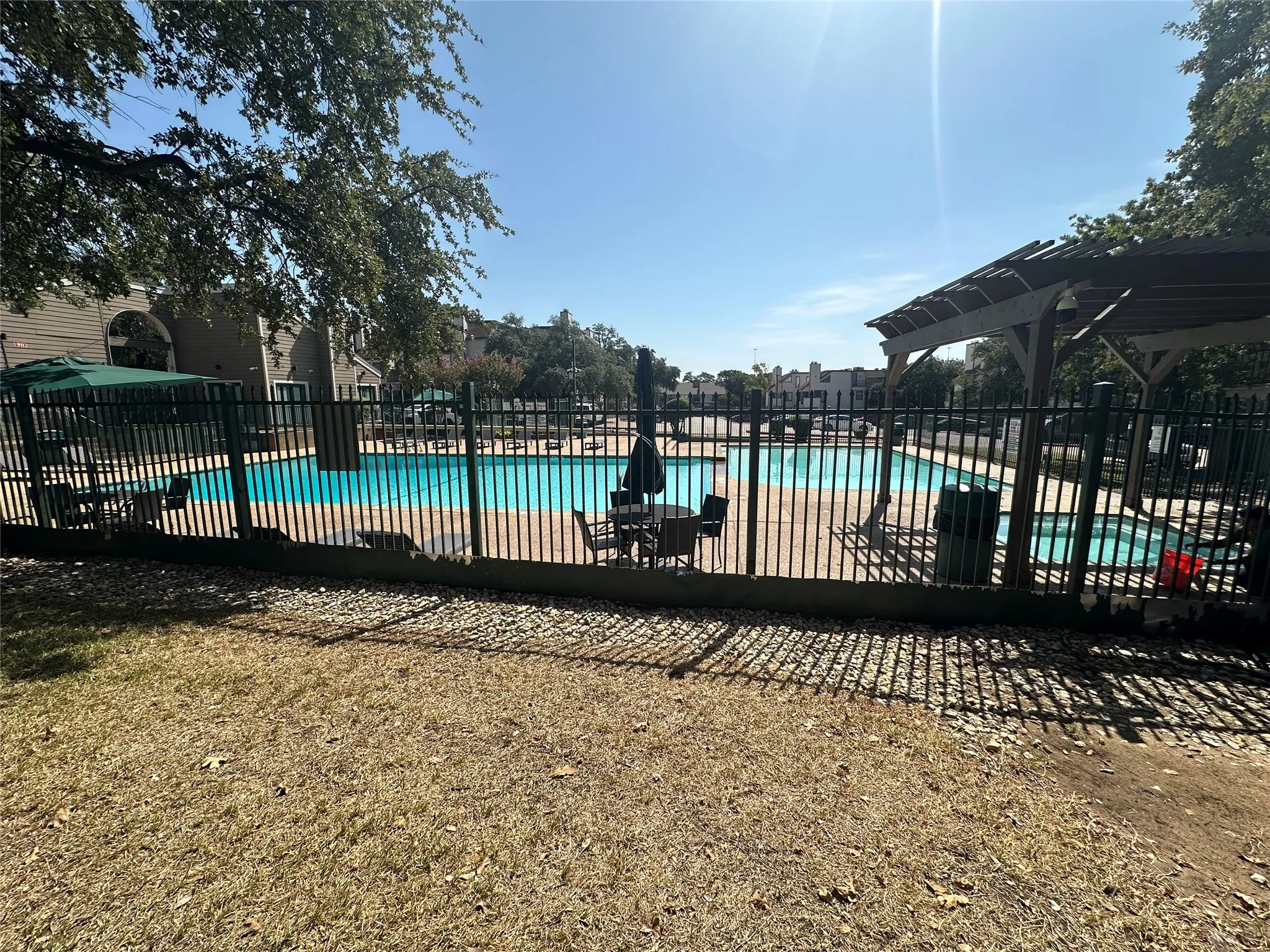 Condominium For Rent in Tarrant County , 2305 Basil Drive D108, Arlington, Texas 76006, 1 Bedroom, 1 Bathroom, Garage spaces, 662 Sqft, built in 1981, mls#21369053, Real Estate Agent in Arlington, Homes For Rent in Tarrant county, Homes For Rent in Arlington, Realtor in Arlington Texas, Real Estate Brokerage Independent Realty Texas, Luminita Cordes Realtor