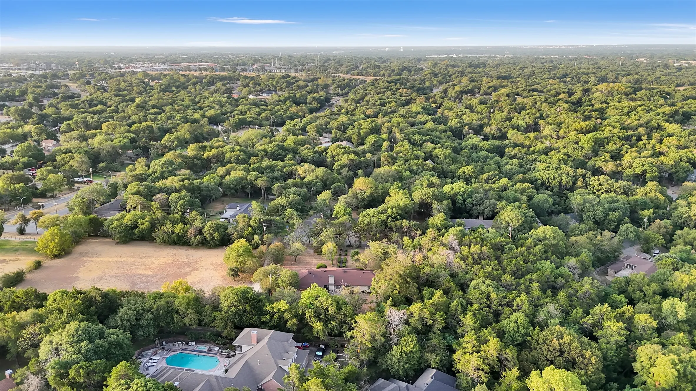 Unimproved Land For Sale in Dallas County , 503 W Red Bird Lane, Duncanville, Texas 75116, 0, 0, Garage spaces, 0 Sqft, built in 0, mls#21369549, Real Estate Agent in Duncanville, Homes For Sale in Dallas county, Homes For Sale in Duncanville, Realtor in Duncanville Texas, Real Estate Brokerage Independent Realty Texas, Luminita Cordes Realtor