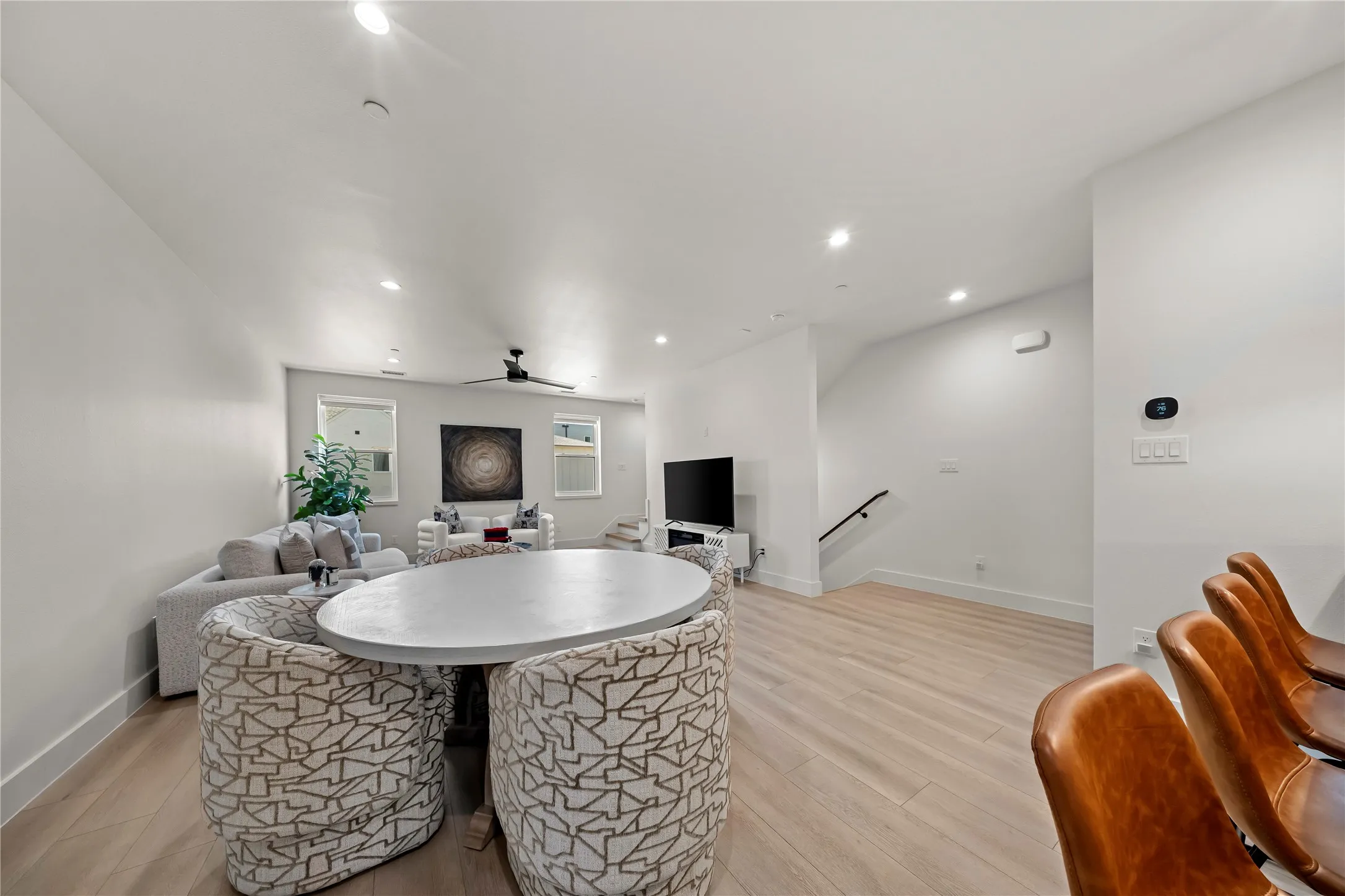 Condominium For Sale in Dallas County , 2166 Lovedale Avenue 102, Dallas, Texas 75235, 2 Bedroom, 3 Bathroom, 2 Garage spaces, 1,591 Sqft, built in 2023, mls#21369087, Real Estate Agent in Dallas, Homes For Sale in Dallas county, Homes For Sale in Dallas, Realtor in Dallas Texas, Real Estate Brokerage Independent Realty Texas, Luminita Cordes Realtor