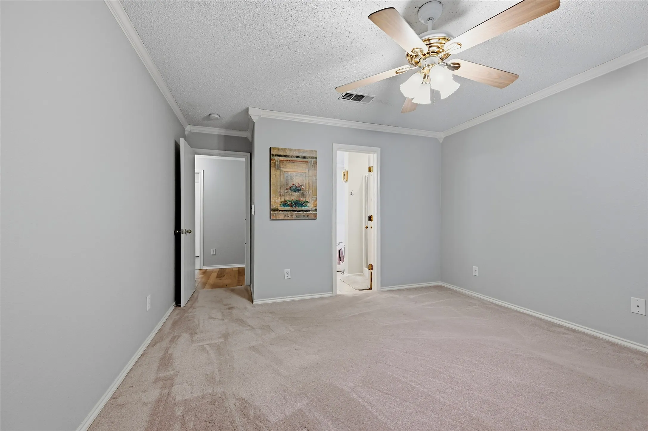 Single Family Residence For Sale in Grayson County , 1601 Creekside, Sherman, Texas 75092, 3 Bedroom, 2 Bathroom, 2 Garage spaces, 1,595 Sqft, built in 2003, mls#21368319, Real Estate Agent in Sherman, Homes For Sale in Grayson county, Homes For Sale in Sherman, Realtor in Sherman Texas, Real Estate Brokerage Independent Realty Texas, Luminita Cordes Realtor