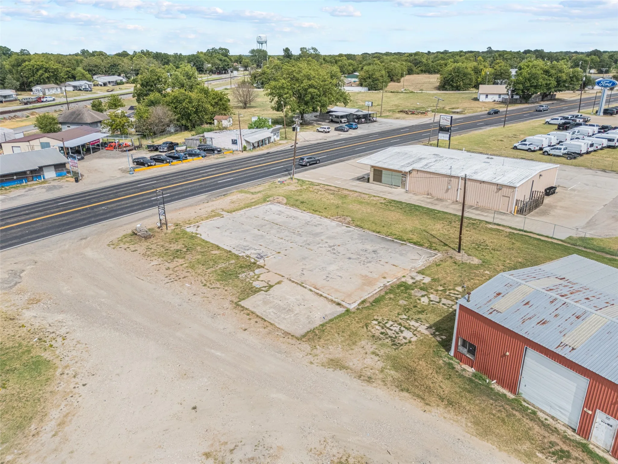 Retail For Sale in Van Zandt County , 514 Houston Street, Wills Point, Texas 75169, 0, 0, Garage spaces, 0 Sqft, built in 2000, mls#21368465, Real Estate Agent in Wills Point, Homes For Sale in Van Zandt county, Homes For Sale in Wills Point, Realtor in Wills Point Texas, Real Estate Brokerage Independent Realty Texas, Luminita Cordes Realtor