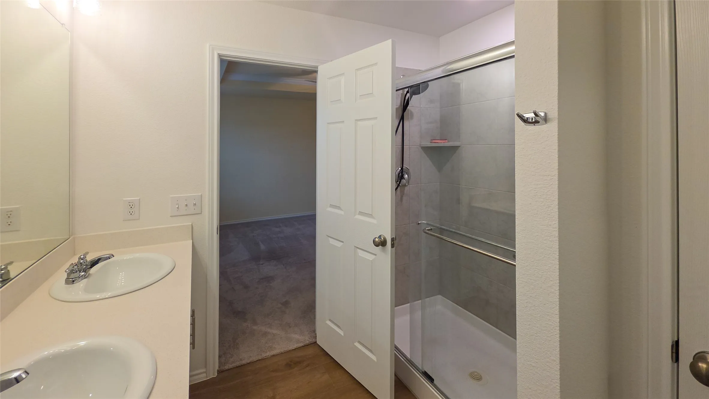 Single Family Residence For Rent in Collin County , 2421 Castlebar Drive, Princeton, Texas 75407, 4 Bedroom, 3 Bathroom, 2 Garage spaces, 1,895 Sqft, built in 2024, mls#21369544, Real Estate Agent in Princeton, Homes For Rent in Collin county, Homes For Rent in Princeton, Realtor in Princeton Texas, Real Estate Brokerage Independent Realty Texas, Luminita Cordes Realtor