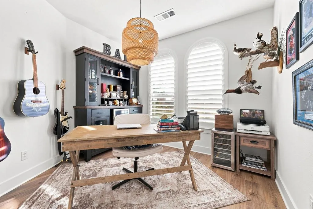 Single Family Residence For Sale in Collin County , 2856 Epping Way, Celina, Texas 75009, 4 Bedroom, 3 Bathroom, 2 Garage spaces, 2,441 Sqft, built in 2023, mls#21367623, Real Estate Agent in Celina, Homes For Sale in Collin county, Homes For Sale in Celina, Realtor in Celina Texas, Real Estate Brokerage Independent Realty Texas, Luminita Cordes Realtor
