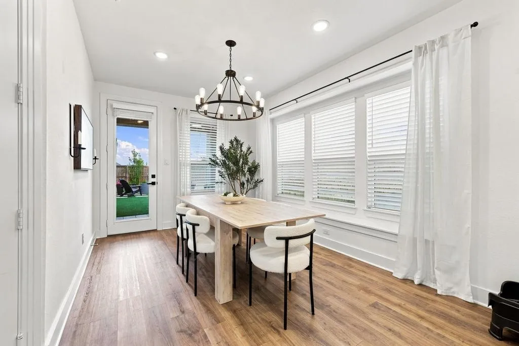 Single Family Residence For Sale in Collin County , 2856 Epping Way, Celina, Texas 75009, 4 Bedroom, 3 Bathroom, 2 Garage spaces, 2,441 Sqft, built in 2023, mls#21367623, Real Estate Agent in Celina, Homes For Sale in Collin county, Homes For Sale in Celina, Realtor in Celina Texas, Real Estate Brokerage Independent Realty Texas, Luminita Cordes Realtor
