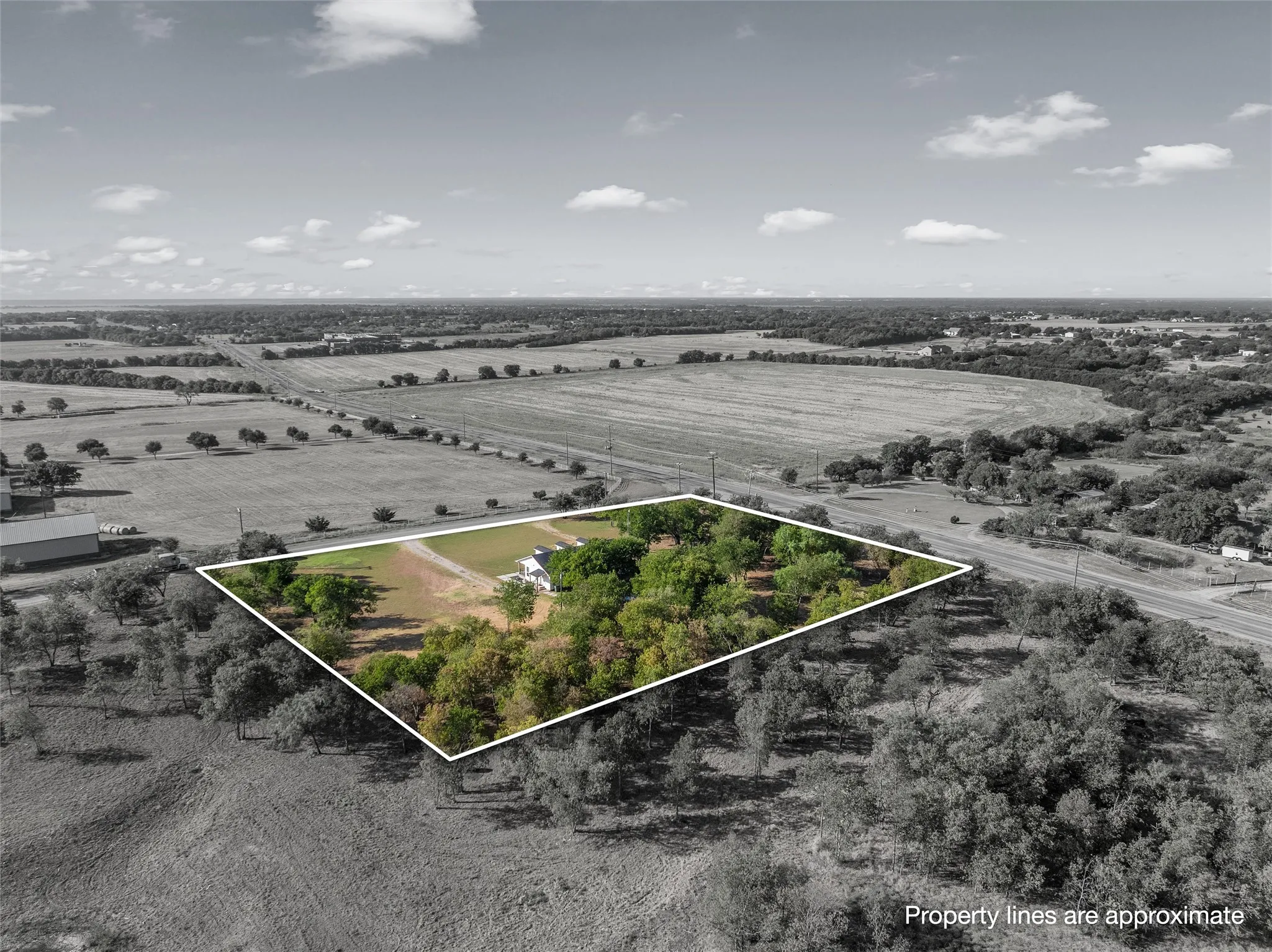 Single Family Residence For Sale in Mc Lennan County , 1488 Mcgary Road, Waco, Texas 76708, 3 Bedroom, 2 Bathroom, Garage spaces, 1,539 Sqft, built in 1960, mls#21369298, Real Estate Agent in Waco, Homes For Sale in Mc Lennan county, Homes For Sale in Waco, Realtor in Waco Texas, Real Estate Brokerage Independent Realty Texas, Luminita Cordes Realtor
