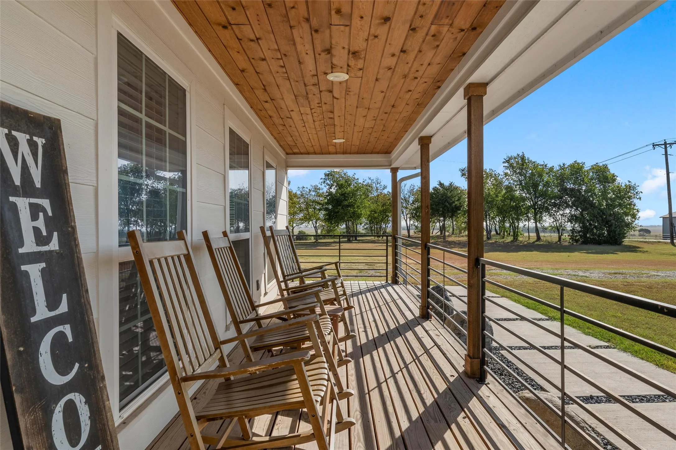 Single Family Residence For Sale in Mc Lennan County , 1488 Mcgary Road, Waco, Texas 76708, 3 Bedroom, 2 Bathroom, Garage spaces, 1,539 Sqft, built in 1960, mls#21369298, Real Estate Agent in Waco, Homes For Sale in Mc Lennan county, Homes For Sale in Waco, Realtor in Waco Texas, Real Estate Brokerage Independent Realty Texas, Luminita Cordes Realtor