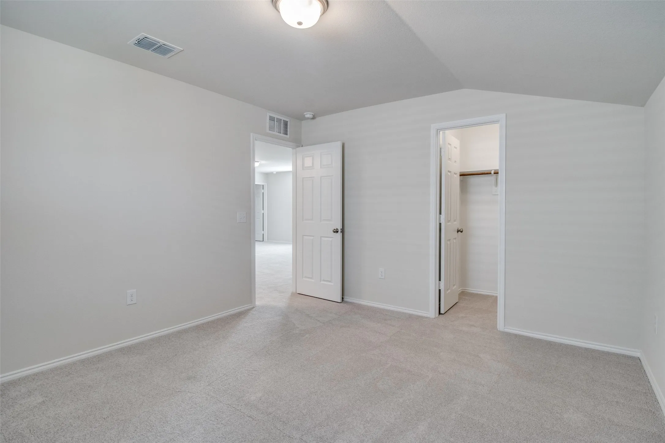 Single Family Residence For Rent in Grayson County , 337 Glenwick Lane, Van Alstyne, Texas 75495, 4 Bedroom, 3 Bathroom, 2 Garage spaces, 2,395 Sqft, built in 2022, mls#21367265, Real Estate Agent in Van Alstyne, Homes For Rent in Grayson county, Homes For Rent in Van Alstyne, Realtor in Van Alstyne Texas, Real Estate Brokerage Independent Realty Texas, Luminita Cordes Realtor