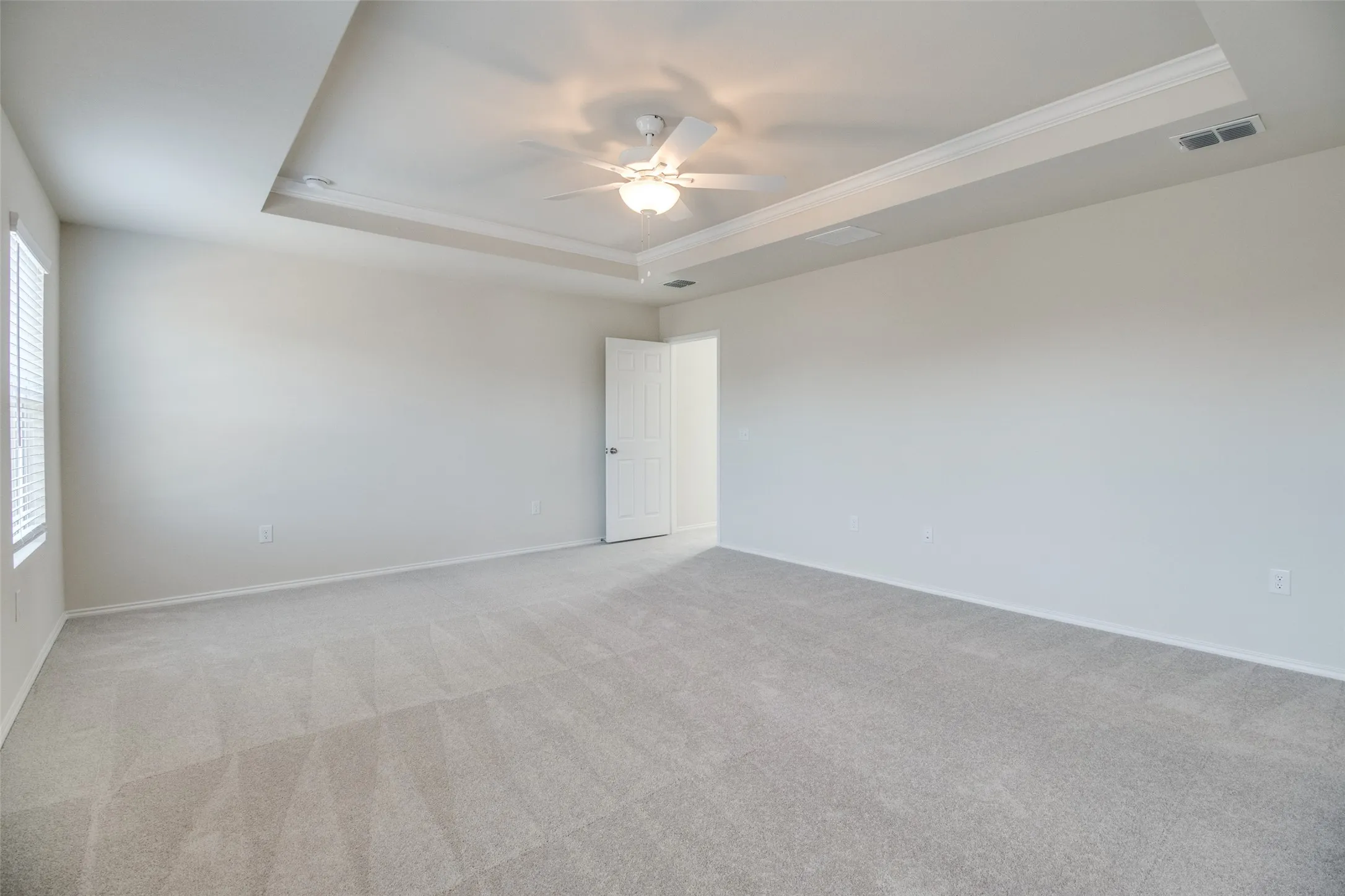 Single Family Residence For Rent in Grayson County , 337 Glenwick Lane, Van Alstyne, Texas 75495, 4 Bedroom, 3 Bathroom, 2 Garage spaces, 2,395 Sqft, built in 2022, mls#21367265, Real Estate Agent in Van Alstyne, Homes For Rent in Grayson county, Homes For Rent in Van Alstyne, Realtor in Van Alstyne Texas, Real Estate Brokerage Independent Realty Texas, Luminita Cordes Realtor
