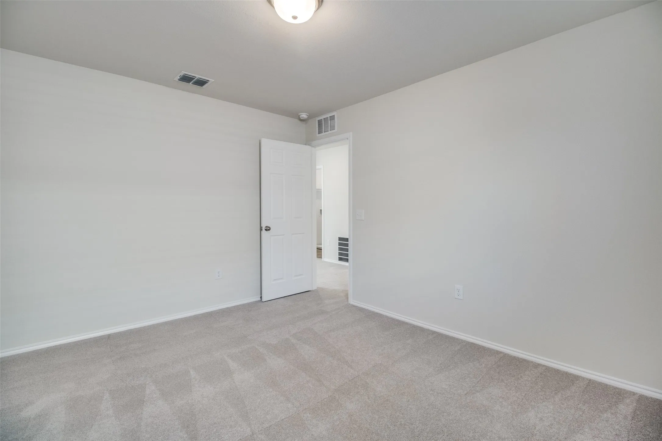 Single Family Residence For Rent in Grayson County , 337 Glenwick Lane, Van Alstyne, Texas 75495, 4 Bedroom, 3 Bathroom, 2 Garage spaces, 2,395 Sqft, built in 2022, mls#21367265, Real Estate Agent in Van Alstyne, Homes For Rent in Grayson county, Homes For Rent in Van Alstyne, Realtor in Van Alstyne Texas, Real Estate Brokerage Independent Realty Texas, Luminita Cordes Realtor