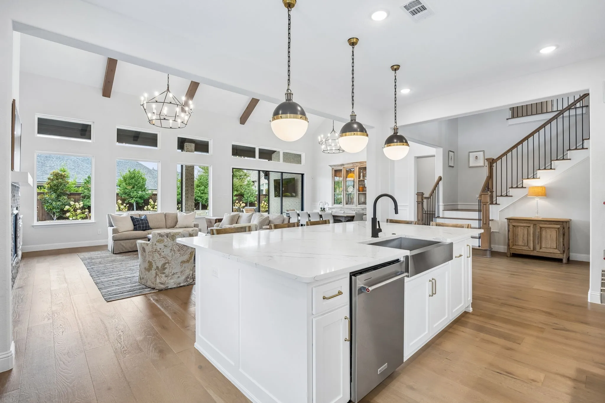 Single Family Residence For Sale in Collin County , 821 Wright Lane, Prosper, Texas 75078, 5 Bedroom, 7 Bathroom, 3 Garage spaces, 5,116 Sqft, built in 2020, mls#21368009, Real Estate Agent in Prosper, Homes For Sale in Collin county, Homes For Sale in Prosper, Realtor in Prosper Texas, Real Estate Brokerage Independent Realty Texas, Luminita Cordes Realtor
