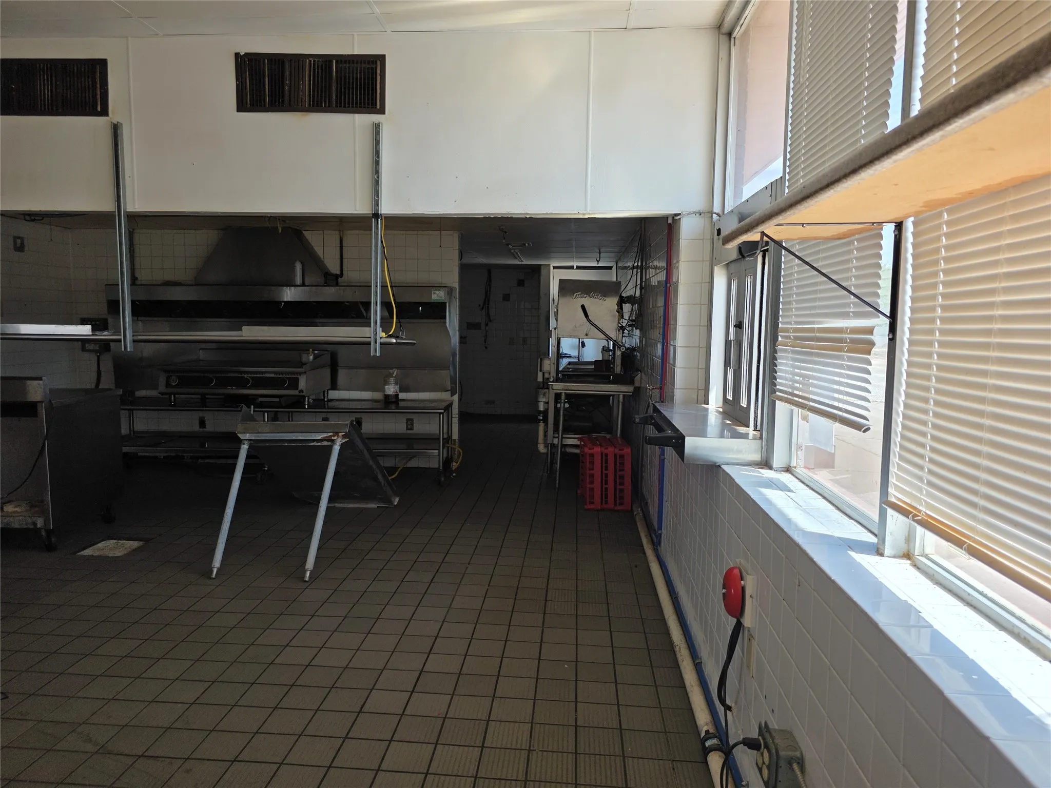 Retail For Sale in Jones County , 1302 17th Street, Anson, Texas 79501, 0, 0, Garage spaces, 0 Sqft, built in 1970, mls#21369565, Real Estate Agent in Anson, Homes For Sale in Jones county, Homes For Sale in Anson, Realtor in Anson Texas, Real Estate Brokerage Independent Realty Texas, Luminita Cordes Realtor