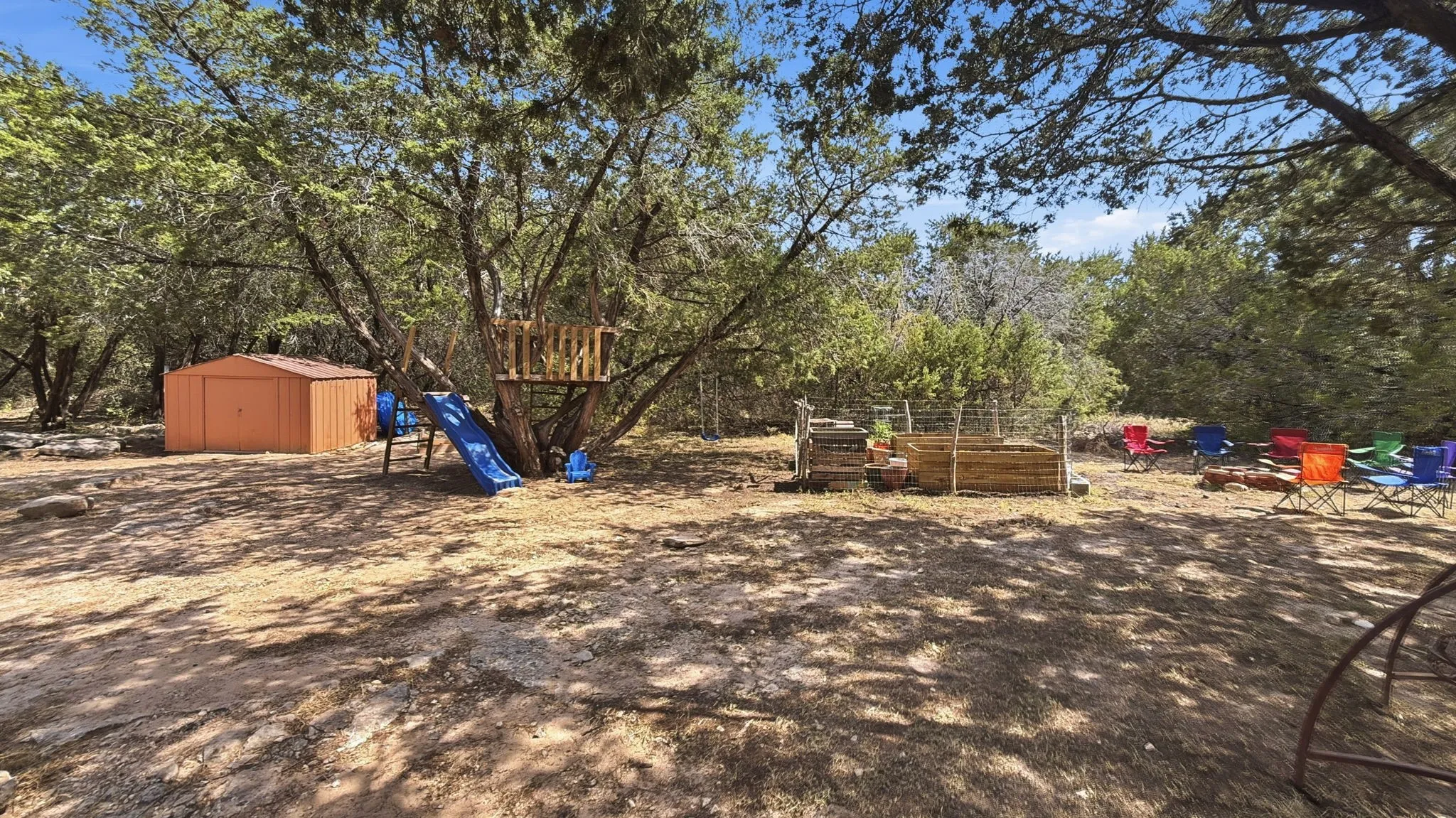 Single Family Residence For Sale in Hood County , 5716 San Jacinto Drive, Granbury, Texas 76048, 3 Bedroom, 2 Bathroom, Garage spaces, 1,210 Sqft, built in 1999, mls#21369489, Real Estate Agent in Granbury, Homes For Sale in Hood county, Homes For Sale in Granbury, Realtor in Granbury Texas, Real Estate Brokerage Independent Realty Texas, Luminita Cordes Realtor