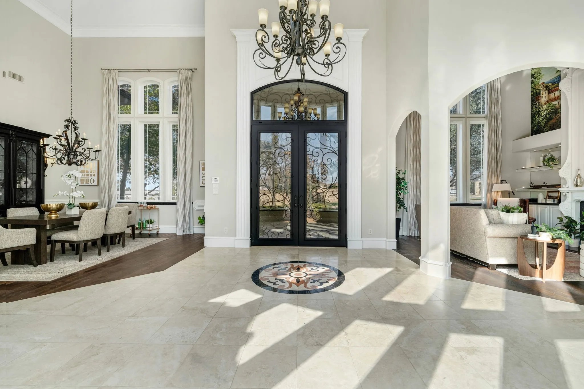 Single Family Residence For Sale in Tarrant County , 1075 W Dove Road, Southlake, Texas 76092, 5 Bedroom, 6 Bathroom, 4 Garage spaces, 7,201 Sqft, built in 2003, mls#21369575, Real Estate Agent in Southlake, Homes For Sale in Tarrant county, Homes For Sale in Southlake, Realtor in Southlake Texas, Real Estate Brokerage Independent Realty Texas, Luminita Cordes Realtor