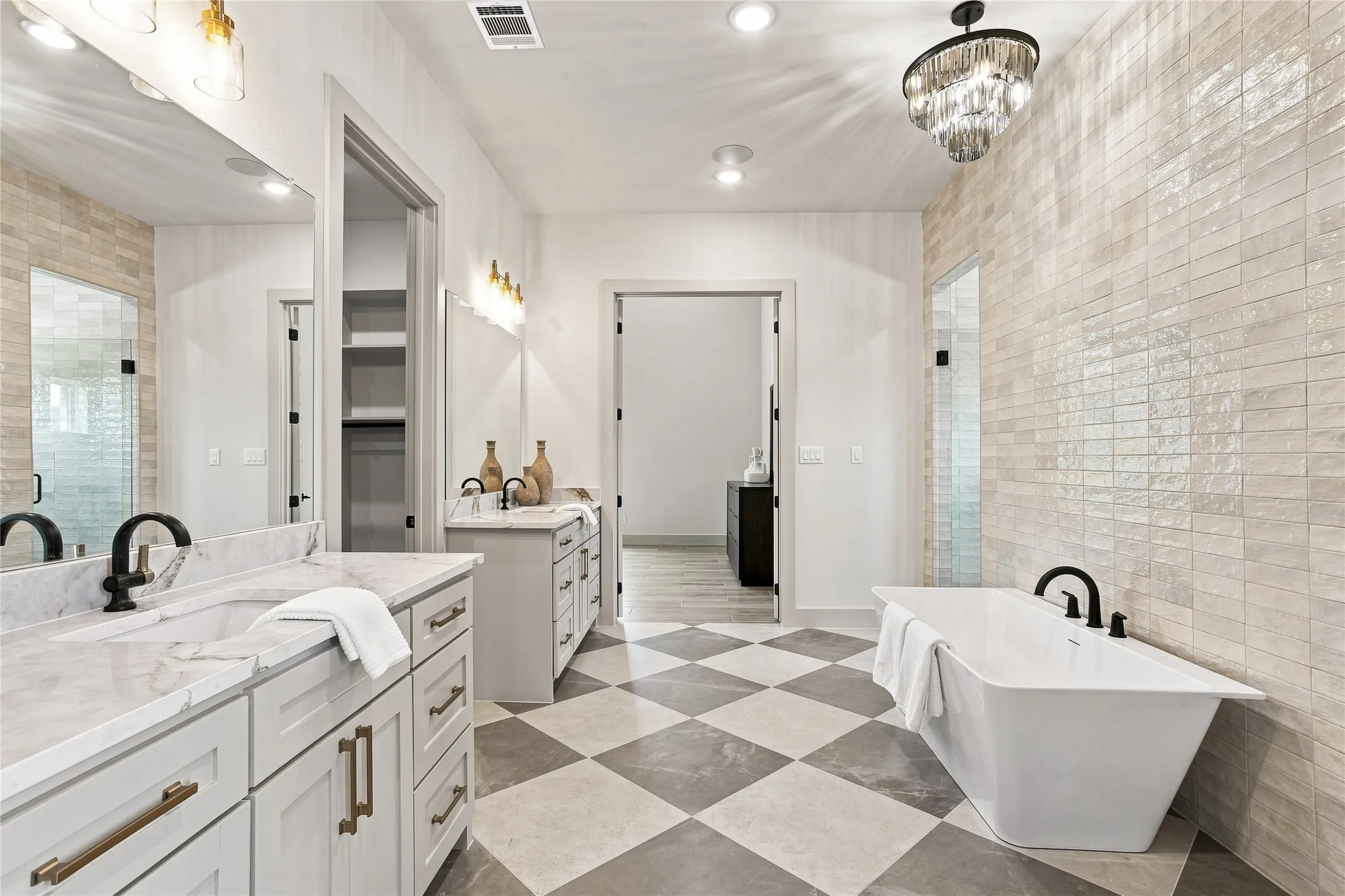 Single Family Residence For Sale in Tarrant County , 6309 Big Elk Drive, Fort Worth, Texas 76140, 4 Bedroom, 4 Bathroom, 3 Garage spaces, 4,498 Sqft, built in 2026, mls#21368114, Real Estate Agent in Fort Worth, Homes For Sale in Tarrant county, Homes For Sale in Fort Worth, Realtor in Fort Worth Texas, Real Estate Brokerage Independent Realty Texas, Luminita Cordes Realtor