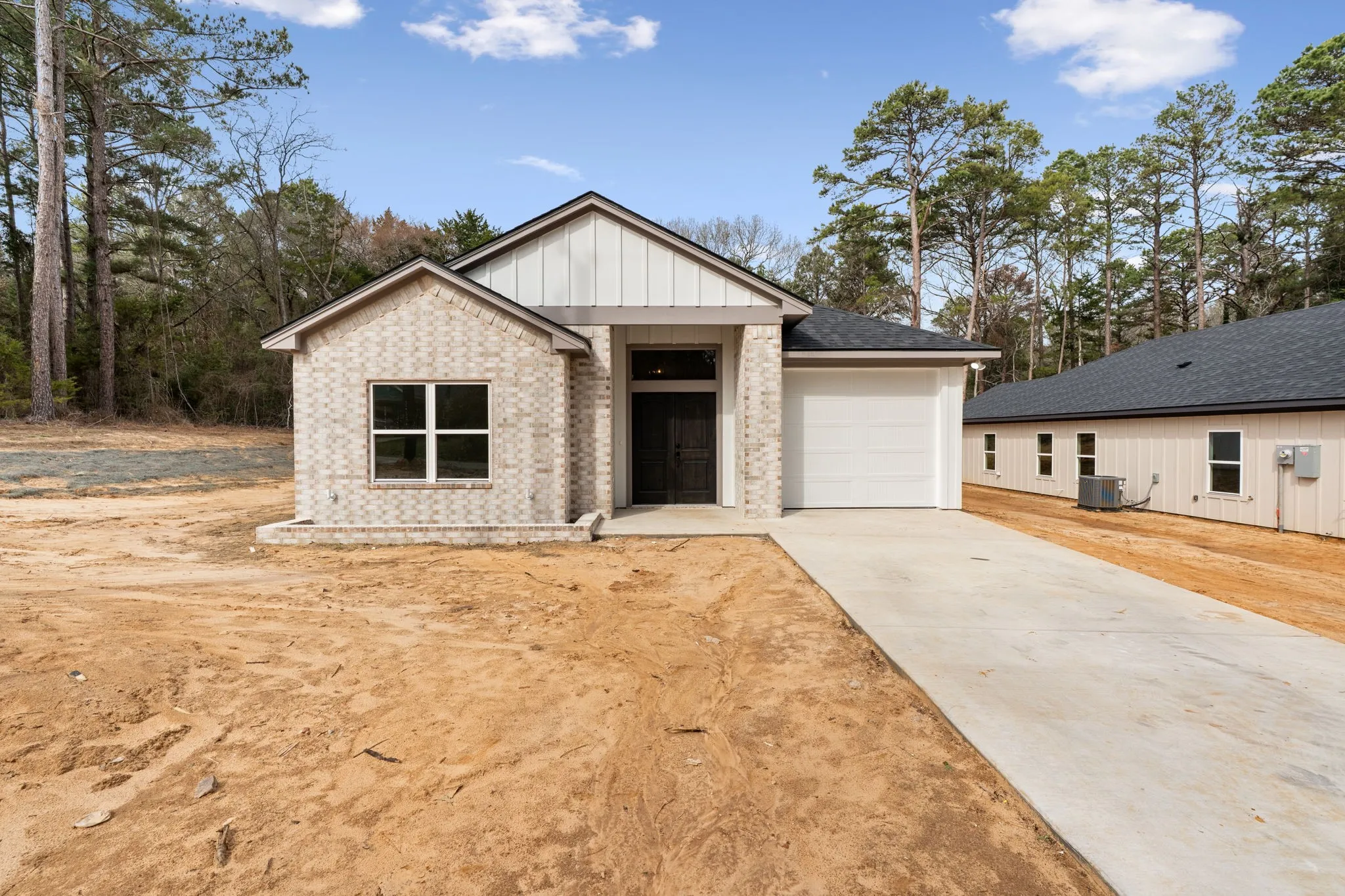 Single Family Residence For Sale in Cherokee County , 335 Perdanales Drive, Bullard, Texas 75757, 3 Bedroom, 2 Bathroom, 1 Garage spaces, 1,585 Sqft, built in 2026, mls#21369581, Real Estate Agent in Bullard, Homes For Sale in Cherokee county, Homes For Sale in Bullard, Realtor in Bullard Texas, Real Estate Brokerage Independent Realty Texas, Luminita Cordes Realtor