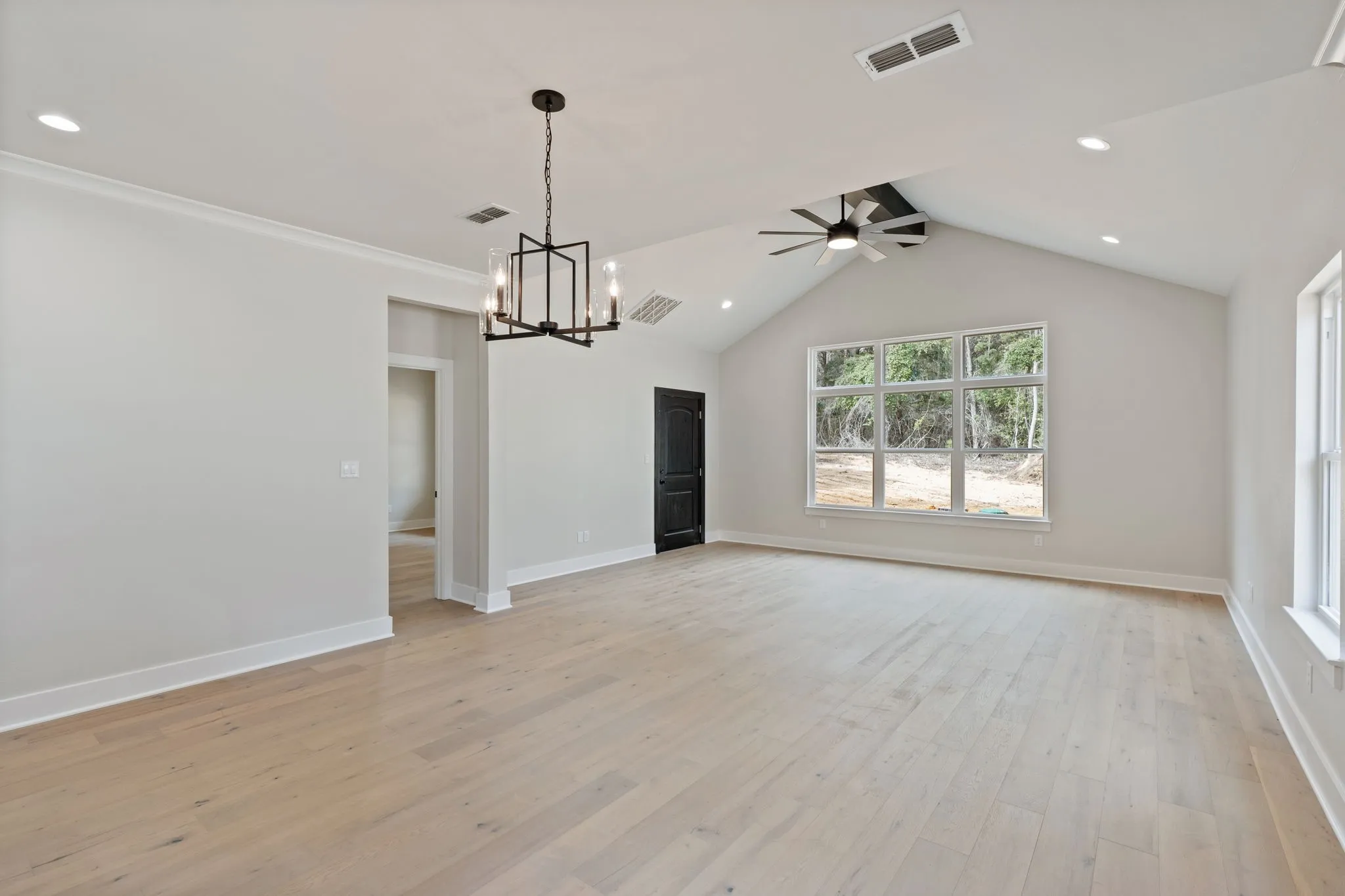 Single Family Residence For Sale in Cherokee County , 335 Perdanales Drive, Bullard, Texas 75757, 3 Bedroom, 2 Bathroom, 1 Garage spaces, 1,585 Sqft, built in 2026, mls#21369581, Real Estate Agent in Bullard, Homes For Sale in Cherokee county, Homes For Sale in Bullard, Realtor in Bullard Texas, Real Estate Brokerage Independent Realty Texas, Luminita Cordes Realtor