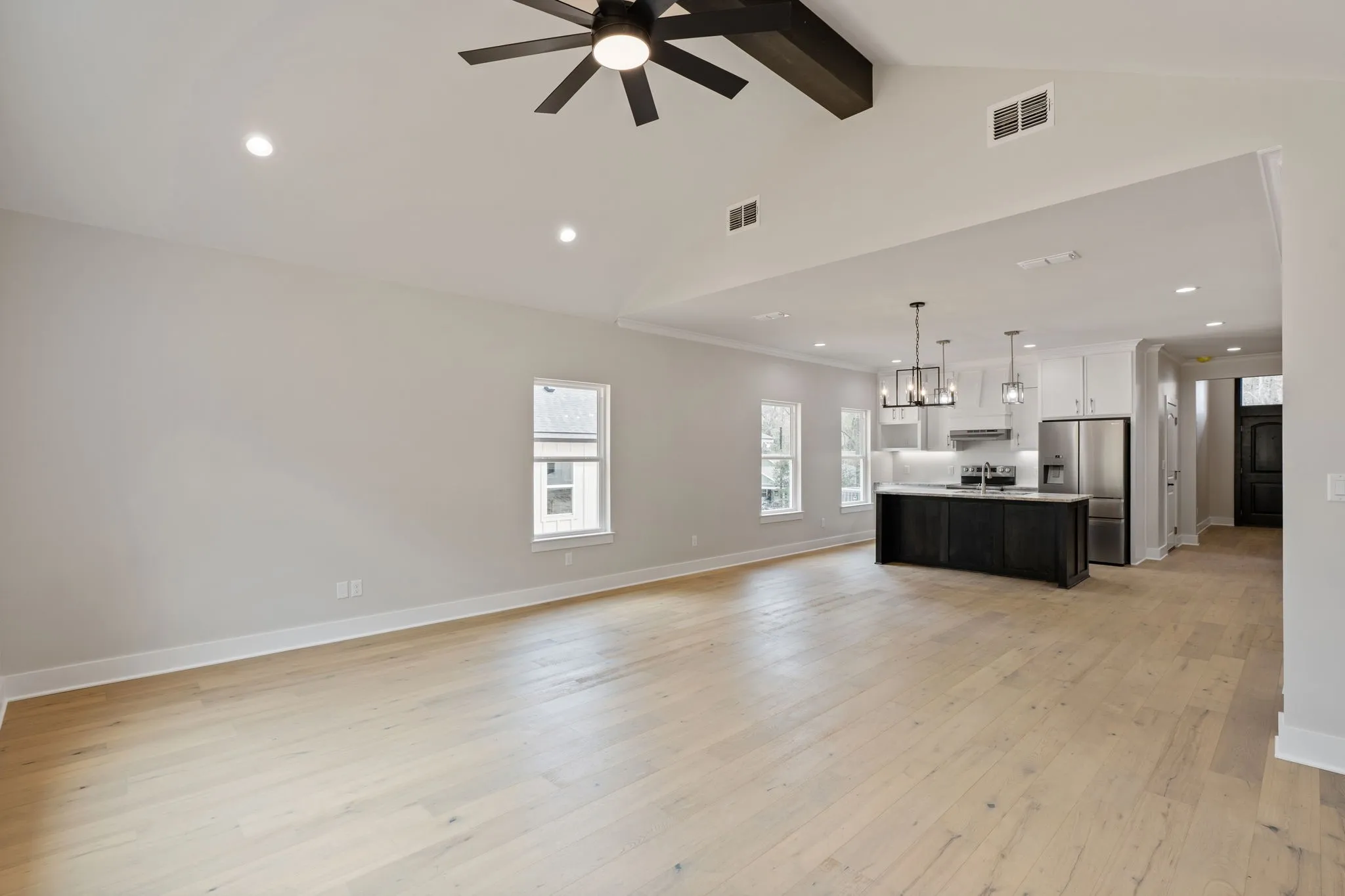 Single Family Residence For Sale in Cherokee County , 335 Perdanales Drive, Bullard, Texas 75757, 3 Bedroom, 2 Bathroom, 1 Garage spaces, 1,585 Sqft, built in 2026, mls#21369581, Real Estate Agent in Bullard, Homes For Sale in Cherokee county, Homes For Sale in Bullard, Realtor in Bullard Texas, Real Estate Brokerage Independent Realty Texas, Luminita Cordes Realtor