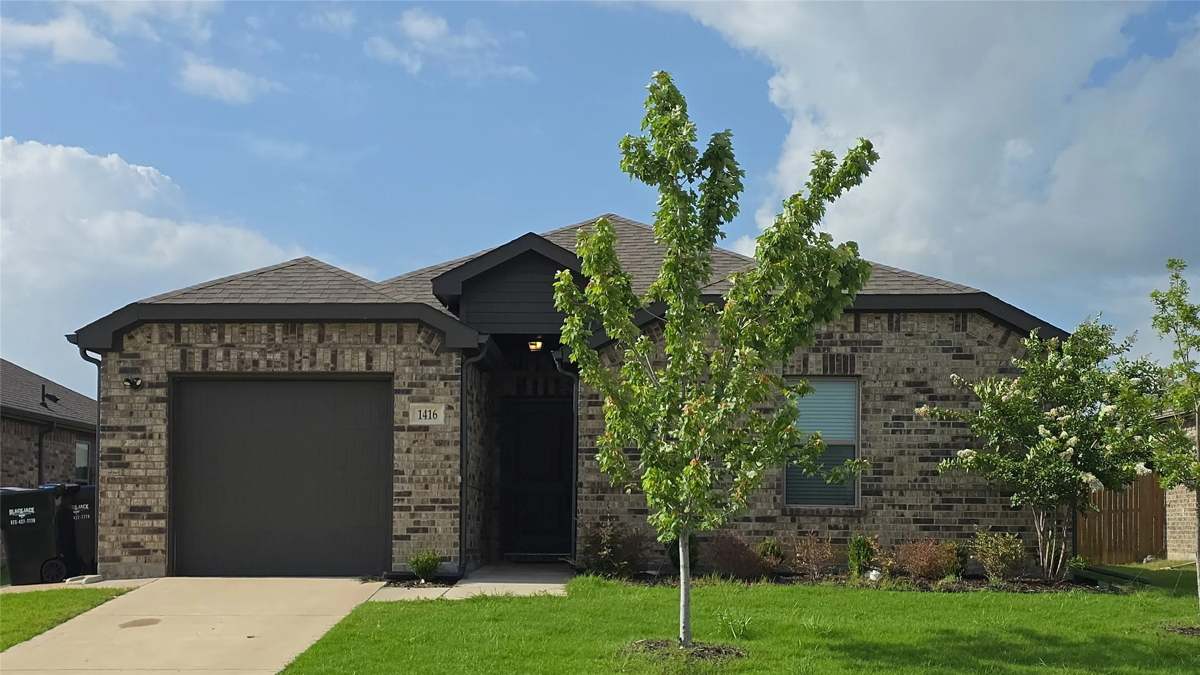 Single Family Residence For Rent in Hunt County , 1416 Waverley Drive, Greenville, Texas 75402, 3 Bedroom, 2 Bathroom, 1 Garage spaces, 1,169 Sqft, built in 2022, mls#21369572, Real Estate Agent in Greenville, Homes For Rent in Hunt county, Homes For Rent in Greenville, Realtor in Greenville Texas, Real Estate Brokerage Independent Realty Texas, Luminita Cordes Realtor