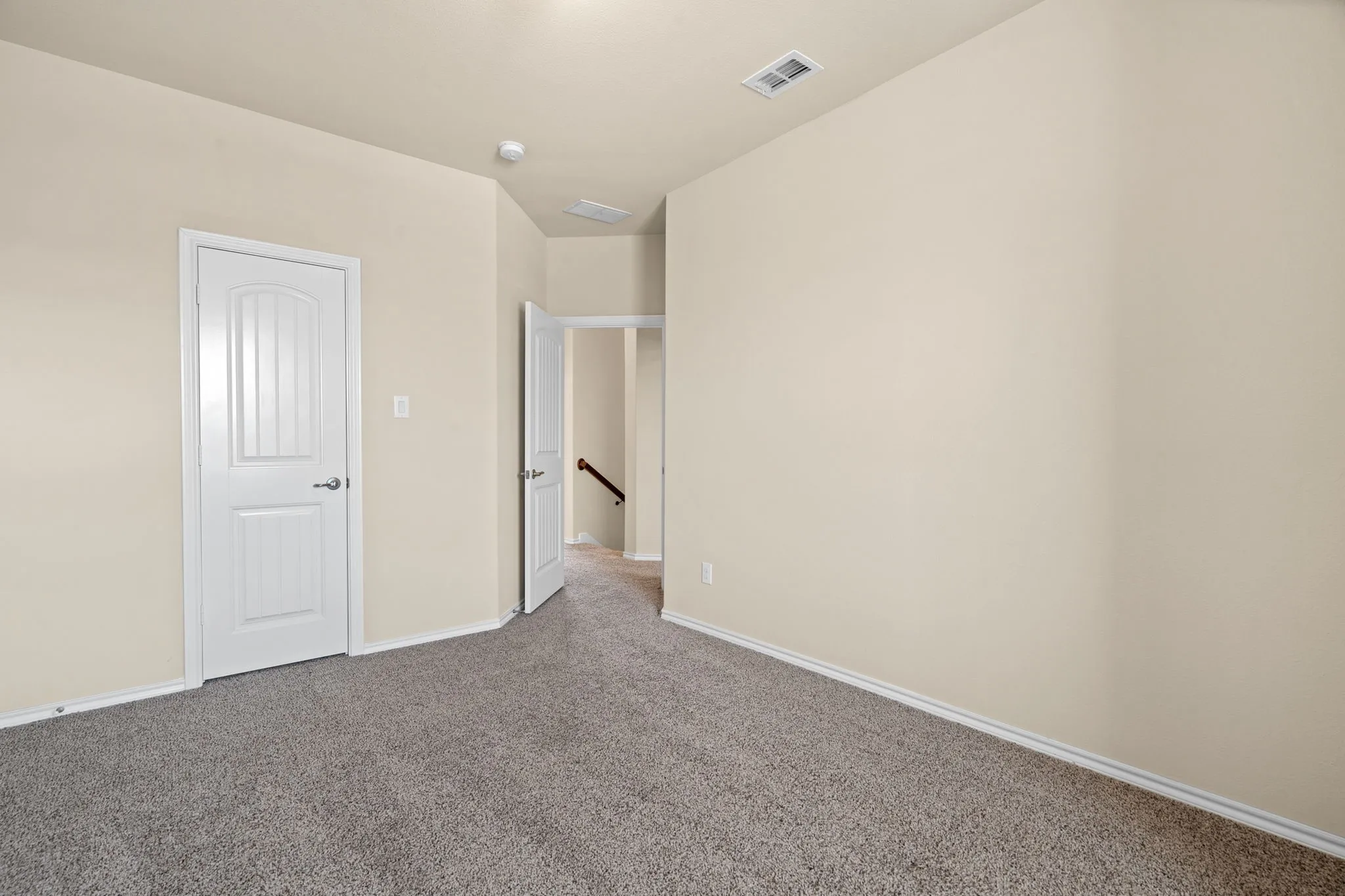 Single Family Residence For Sale in Denton County , 1704 Sparrow Street, Argyle, Texas 76226, 4 Bedroom, 3 Bathroom, 2 Garage spaces, 2,443 Sqft, built in 2016, mls#21364561, Real Estate Agent in Argyle, Homes For Sale in Denton county, Homes For Sale in Argyle, Realtor in Argyle Texas, Real Estate Brokerage Independent Realty Texas, Luminita Cordes Realtor