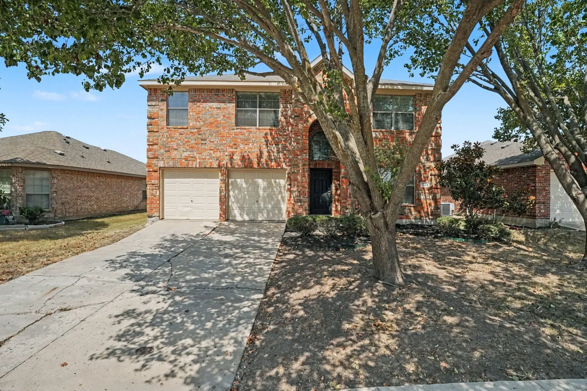 Single Family Residence For Sale in Collin County , 125 Prairie View Drive, Princeton, Texas 75407, 4 Bedroom, 3 Bathroom, 2 Garage spaces, 2,621 Sqft, built in 2005, mls#21365901, Real Estate Agent in Princeton, Homes For Sale in Collin county, Homes For Sale in Princeton, Realtor in Princeton Texas, Real Estate Brokerage Independent Realty Texas, Luminita Cordes Realtor