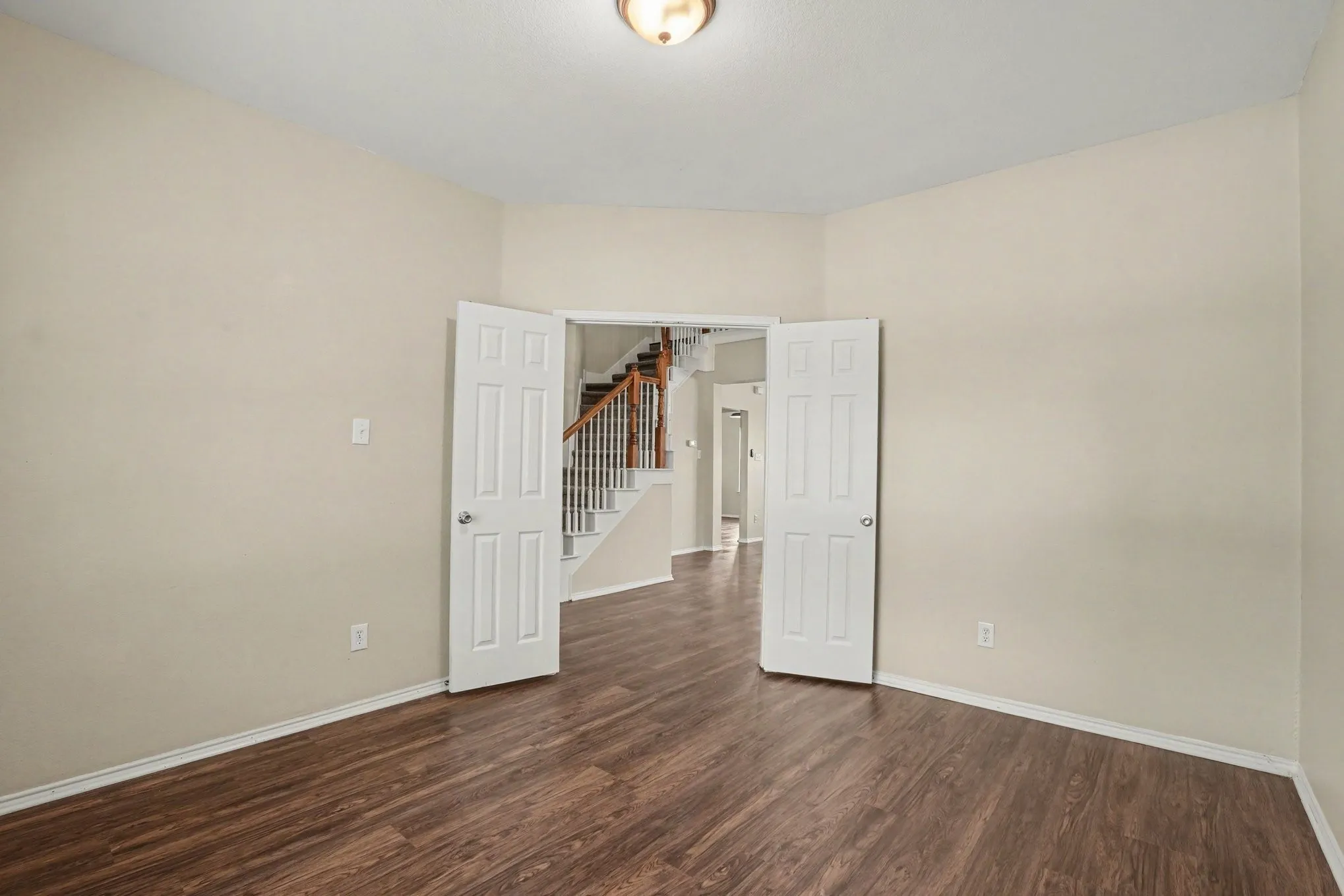 Single Family Residence For Sale in Collin County , 125 Prairie View Drive, Princeton, Texas 75407, 4 Bedroom, 3 Bathroom, 2 Garage spaces, 2,621 Sqft, built in 2005, mls#21365901, Real Estate Agent in Princeton, Homes For Sale in Collin county, Homes For Sale in Princeton, Realtor in Princeton Texas, Real Estate Brokerage Independent Realty Texas, Luminita Cordes Realtor