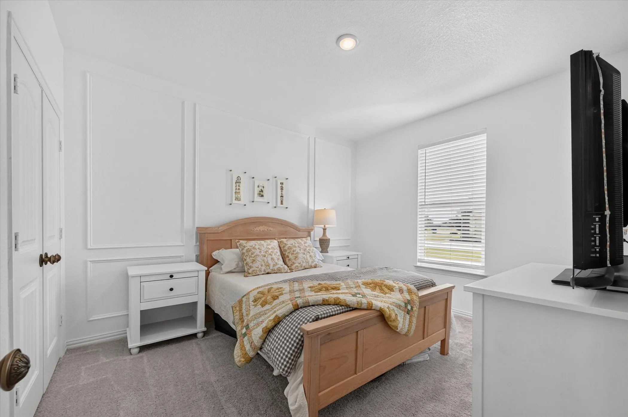 Single Family Residence For Sale in Denton County , 13416 Sage Meadow Circle, Sanger, Texas 76266, 4 Bedroom, 3 Bathroom, 5 Garage spaces, 2,496 Sqft, built in 2022, mls#21367353, Real Estate Agent in Sanger, Homes For Sale in Denton county, Homes For Sale in Sanger, Realtor in Sanger Texas, Real Estate Brokerage Independent Realty Texas, Luminita Cordes Realtor