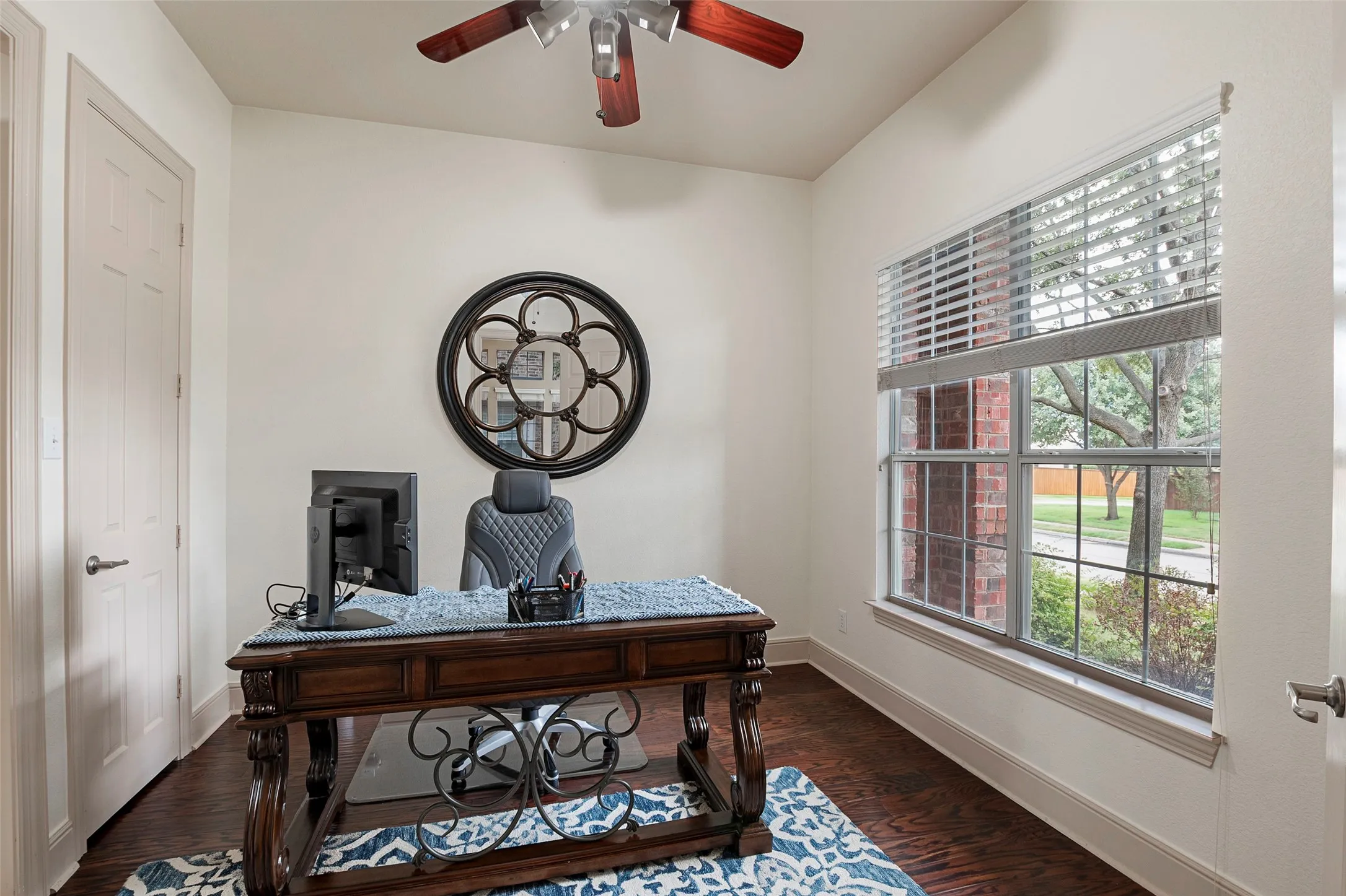 Single Family Residence For Sale in Denton County , 1658 Coldstone Drive, Frisco, Texas 75034, 6 Bedroom, 4 Bathroom, 3 Garage spaces, 4,173 Sqft, built in 2006, mls#21369567, Real Estate Agent in Frisco, Homes For Sale in Denton county, Homes For Sale in Frisco, Realtor in Frisco Texas, Real Estate Brokerage Independent Realty Texas, Luminita Cordes Realtor