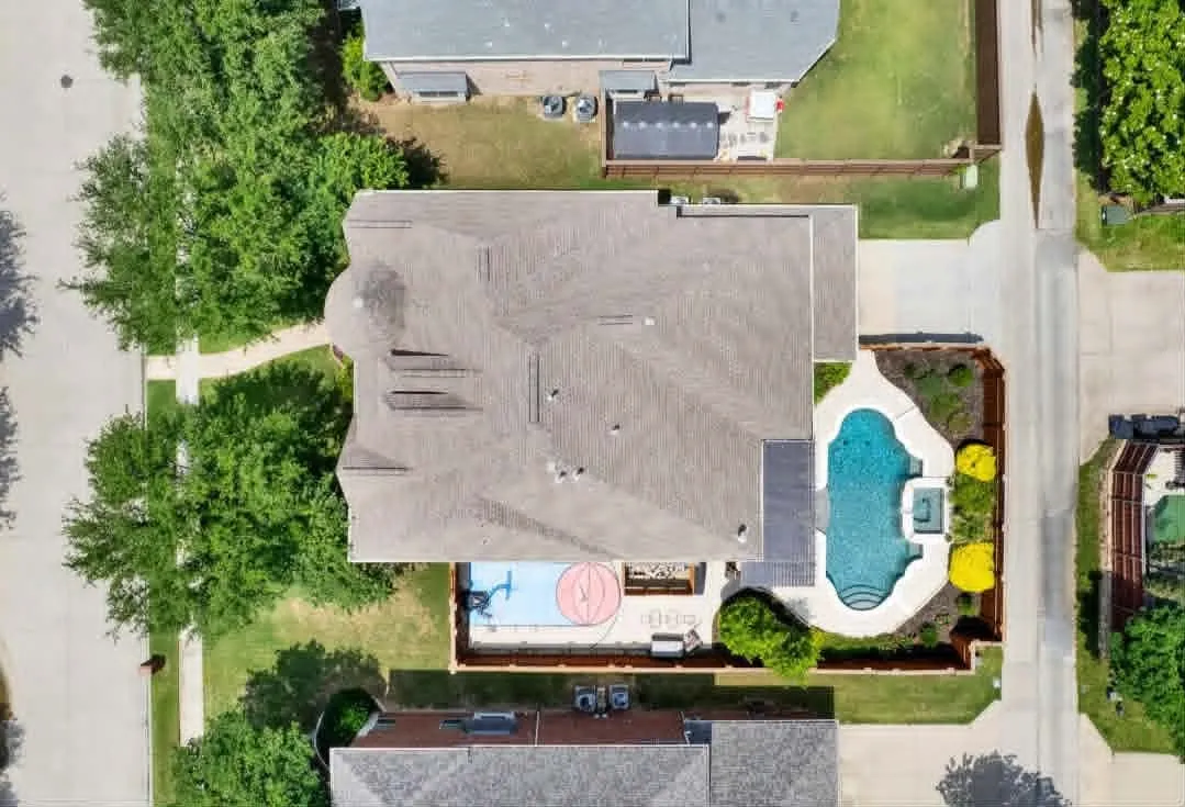 3 car garage