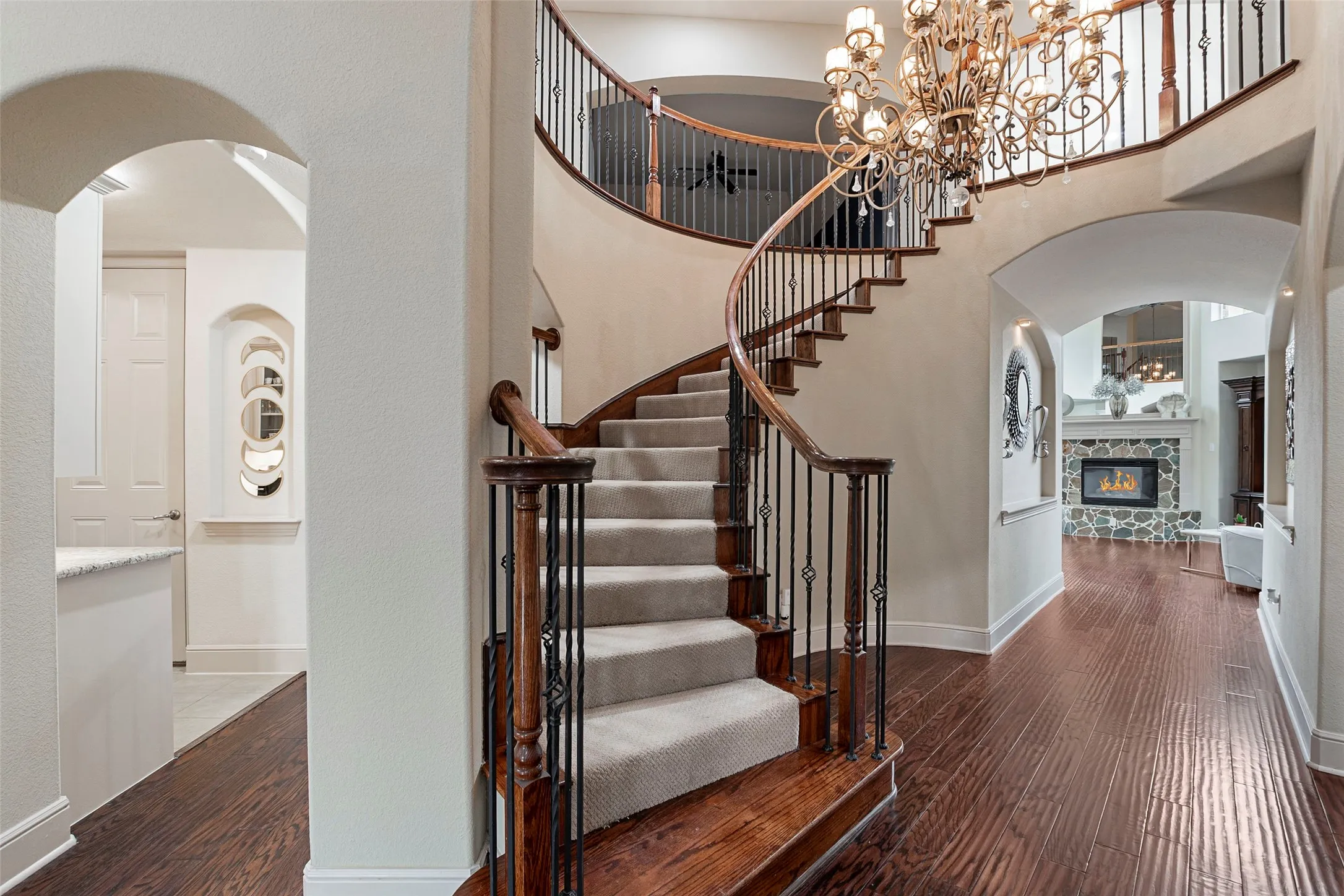 Single Family Residence For Sale in Denton County , 1658 Coldstone Drive, Frisco, Texas 75034, 6 Bedroom, 4 Bathroom, 3 Garage spaces, 4,173 Sqft, built in 2006, mls#21369567, Real Estate Agent in Frisco, Homes For Sale in Denton county, Homes For Sale in Frisco, Realtor in Frisco Texas, Real Estate Brokerage Independent Realty Texas, Luminita Cordes Realtor
