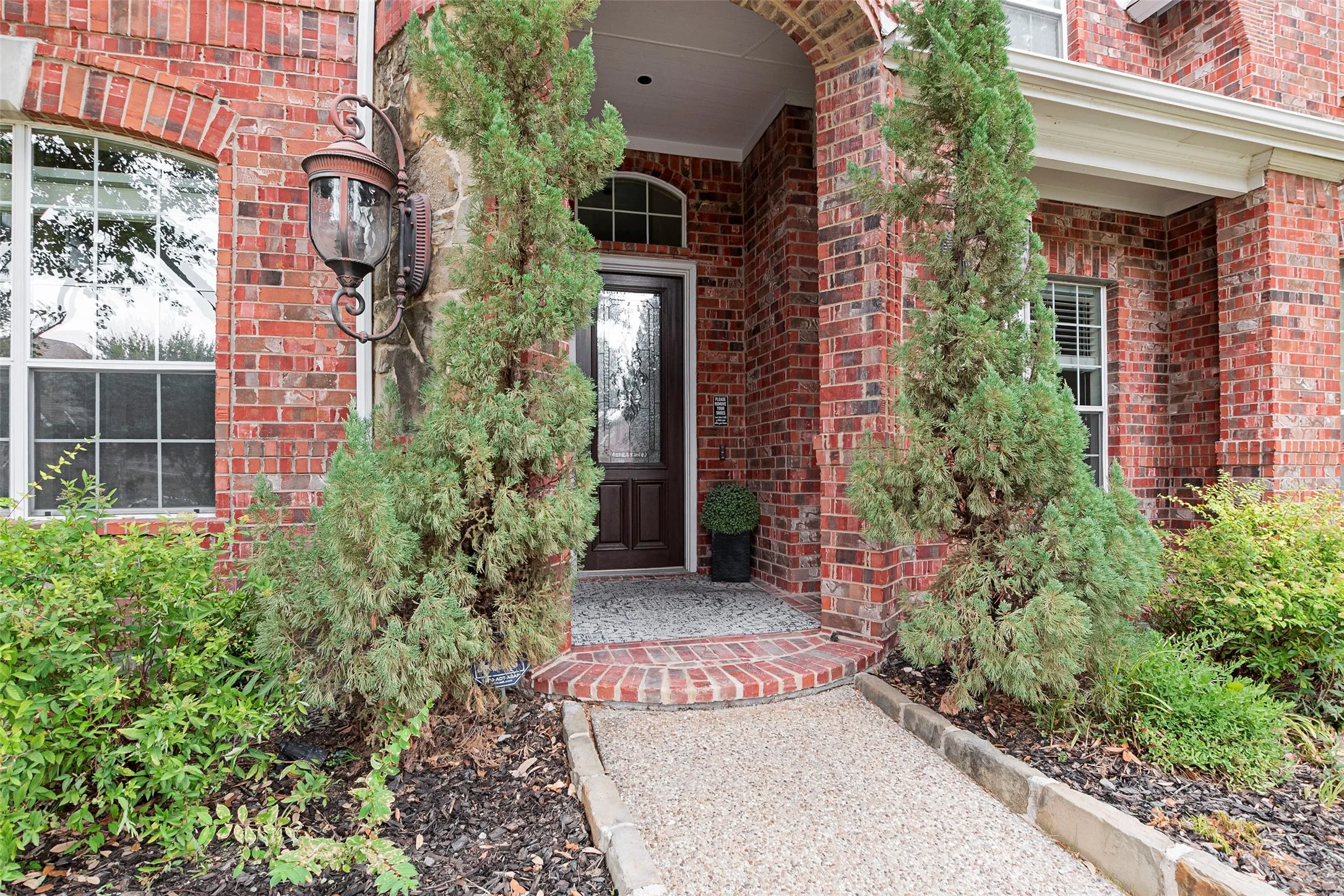 Single Family Residence For Sale in Denton County , 1658 Coldstone Drive, Frisco, Texas 75034, 6 Bedroom, 4 Bathroom, 3 Garage spaces, 4,173 Sqft, built in 2006, mls#21369567, Real Estate Agent in Frisco, Homes For Sale in Denton county, Homes For Sale in Frisco, Realtor in Frisco Texas, Real Estate Brokerage Independent Realty Texas, Luminita Cordes Realtor