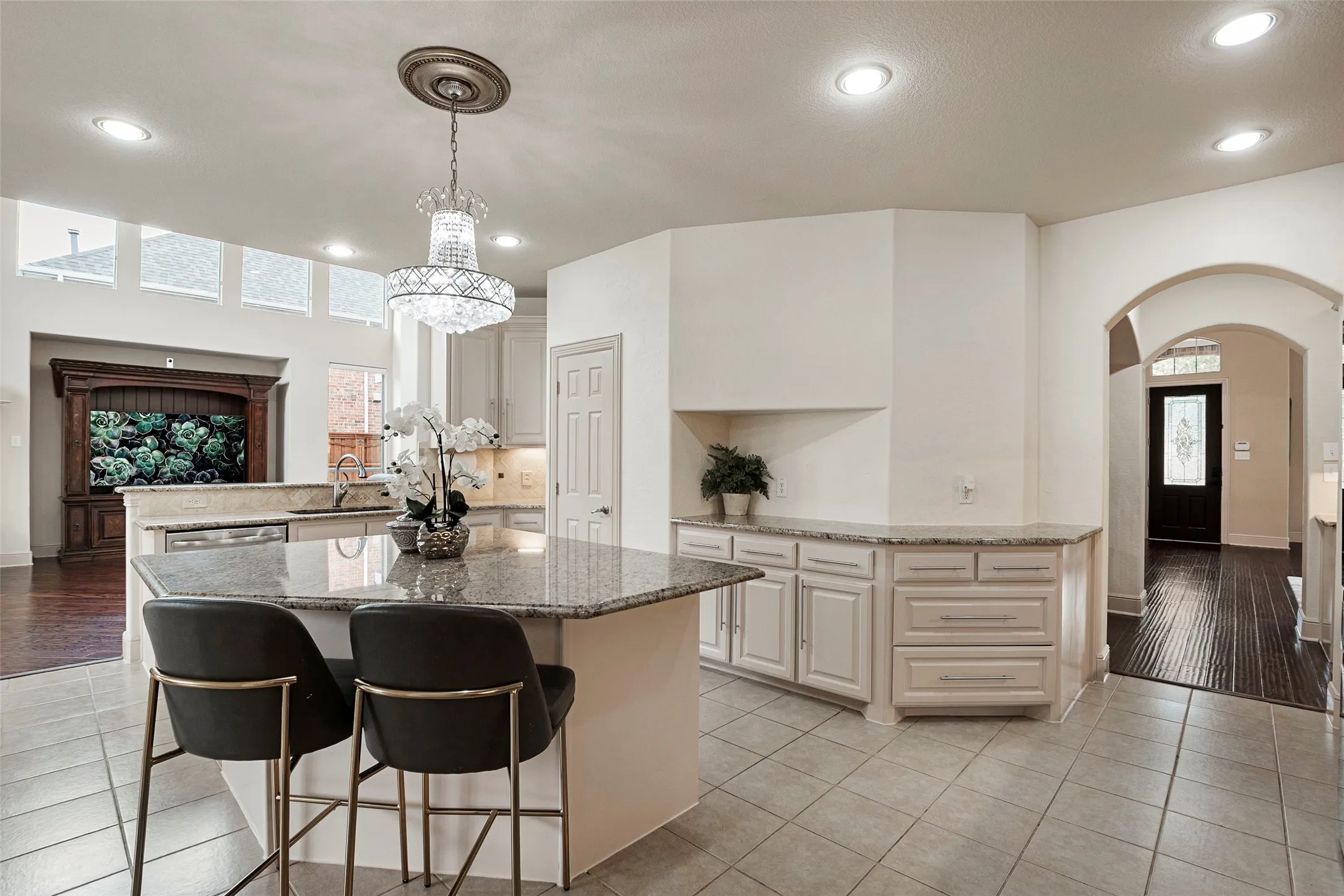 Single Family Residence For Sale in Denton County , 1658 Coldstone Drive, Frisco, Texas 75034, 6 Bedroom, 4 Bathroom, 3 Garage spaces, 4,173 Sqft, built in 2006, mls#21369567, Real Estate Agent in Frisco, Homes For Sale in Denton county, Homes For Sale in Frisco, Realtor in Frisco Texas, Real Estate Brokerage Independent Realty Texas, Luminita Cordes Realtor