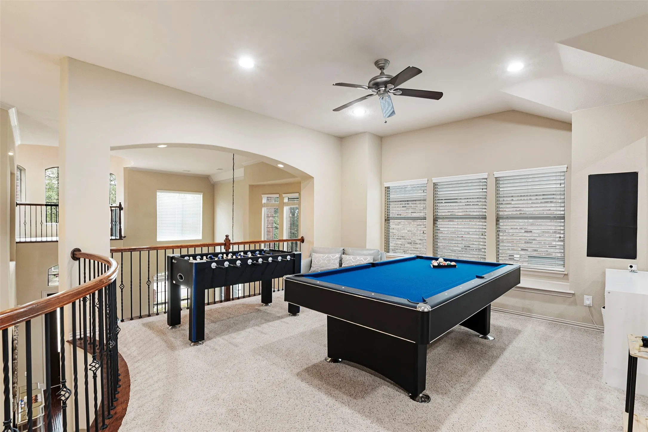 Single Family Residence For Sale in Denton County , 1658 Coldstone Drive, Frisco, Texas 75034, 6 Bedroom, 4 Bathroom, 3 Garage spaces, 4,173 Sqft, built in 2006, mls#21369567, Real Estate Agent in Frisco, Homes For Sale in Denton county, Homes For Sale in Frisco, Realtor in Frisco Texas, Real Estate Brokerage Independent Realty Texas, Luminita Cordes Realtor