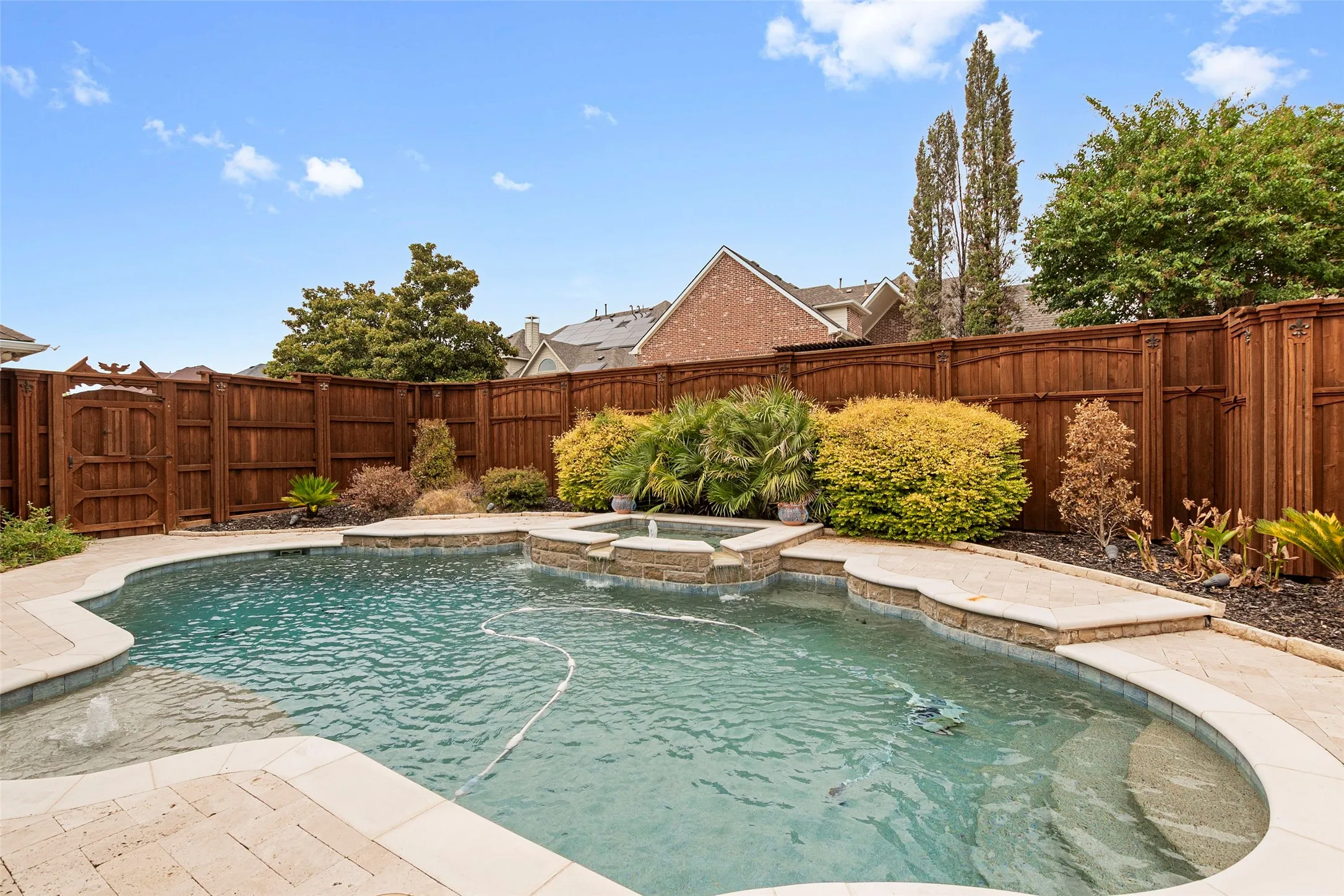 Single Family Residence For Sale in Denton County , 1658 Coldstone Drive, Frisco, Texas 75034, 6 Bedroom, 4 Bathroom, 3 Garage spaces, 4,173 Sqft, built in 2006, mls#21369567, Real Estate Agent in Frisco, Homes For Sale in Denton county, Homes For Sale in Frisco, Realtor in Frisco Texas, Real Estate Brokerage Independent Realty Texas, Luminita Cordes Realtor