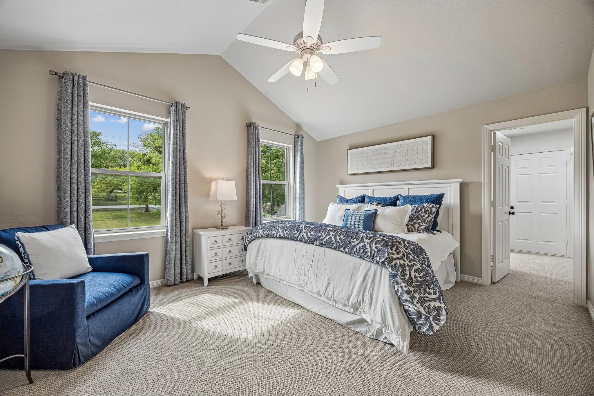 Single Family Residence For Sale in Denton County , 111 Stonecrest Road, Argyle, Texas 76226, 5 Bedroom, 7 Bathroom, 3 Garage spaces, 5,135 Sqft, built in 1994, mls#21369596, Real Estate Agent in Argyle, Homes For Sale in Denton county, Homes For Sale in Argyle, Realtor in Argyle Texas, Real Estate Brokerage Independent Realty Texas, Luminita Cordes Realtor