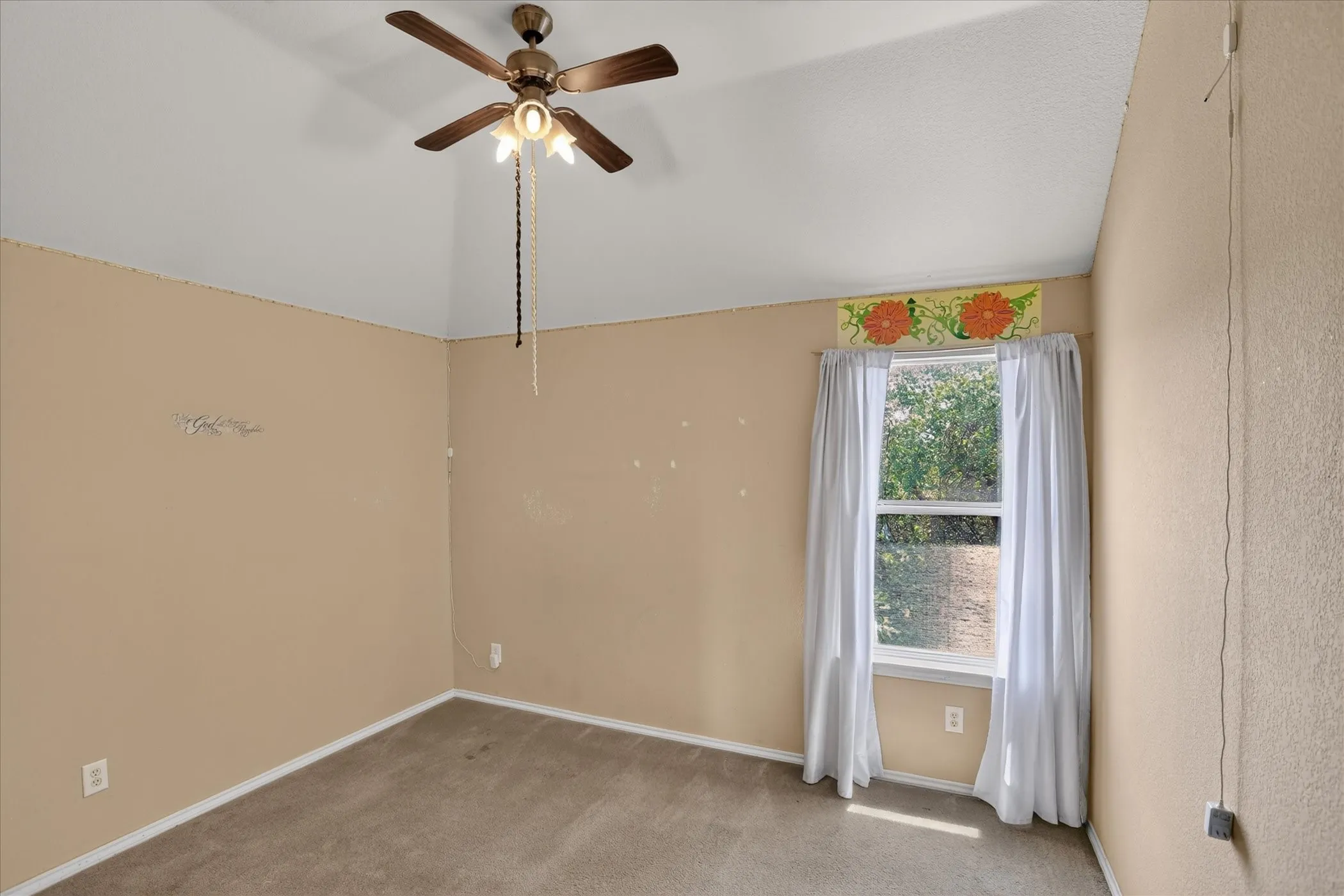 Single Family Residence For Sale in Dallas County , 8646 Granville Drive, Dallas, Texas 75249, 4 Bedroom, 3 Bathroom, 2 Garage spaces, 2,561 Sqft, built in 2004, mls#21369264, Real Estate Agent in Dallas, Homes For Sale in Dallas county, Homes For Sale in Dallas, Realtor in Dallas Texas, Real Estate Brokerage Independent Realty Texas, Luminita Cordes Realtor