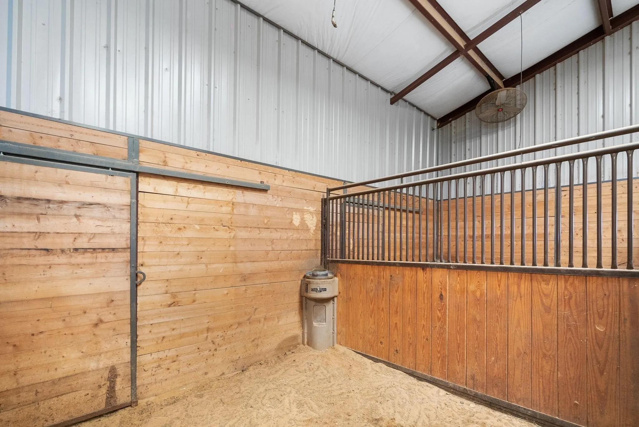 Farm For Rent in Wise County , 265 CR 2510, Decatur, Texas 76234, 4 Bedroom, 3 Bathroom, 4 Garage spaces, 1,920 Sqft, built in 2015, mls#21369618, Real Estate Agent in Decatur, Homes For Rent in Wise county, Homes For Rent in Decatur, Realtor in Decatur Texas, Real Estate Brokerage Independent Realty Texas, Luminita Cordes Realtor