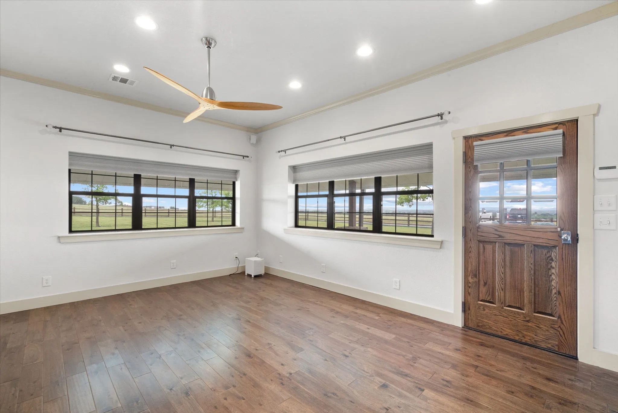 Farm For Rent in Wise County , 265 CR 2510, Decatur, Texas 76234, 4 Bedroom, 3 Bathroom, 4 Garage spaces, 1,920 Sqft, built in 2015, mls#21369618, Real Estate Agent in Decatur, Homes For Rent in Wise county, Homes For Rent in Decatur, Realtor in Decatur Texas, Real Estate Brokerage Independent Realty Texas, Luminita Cordes Realtor