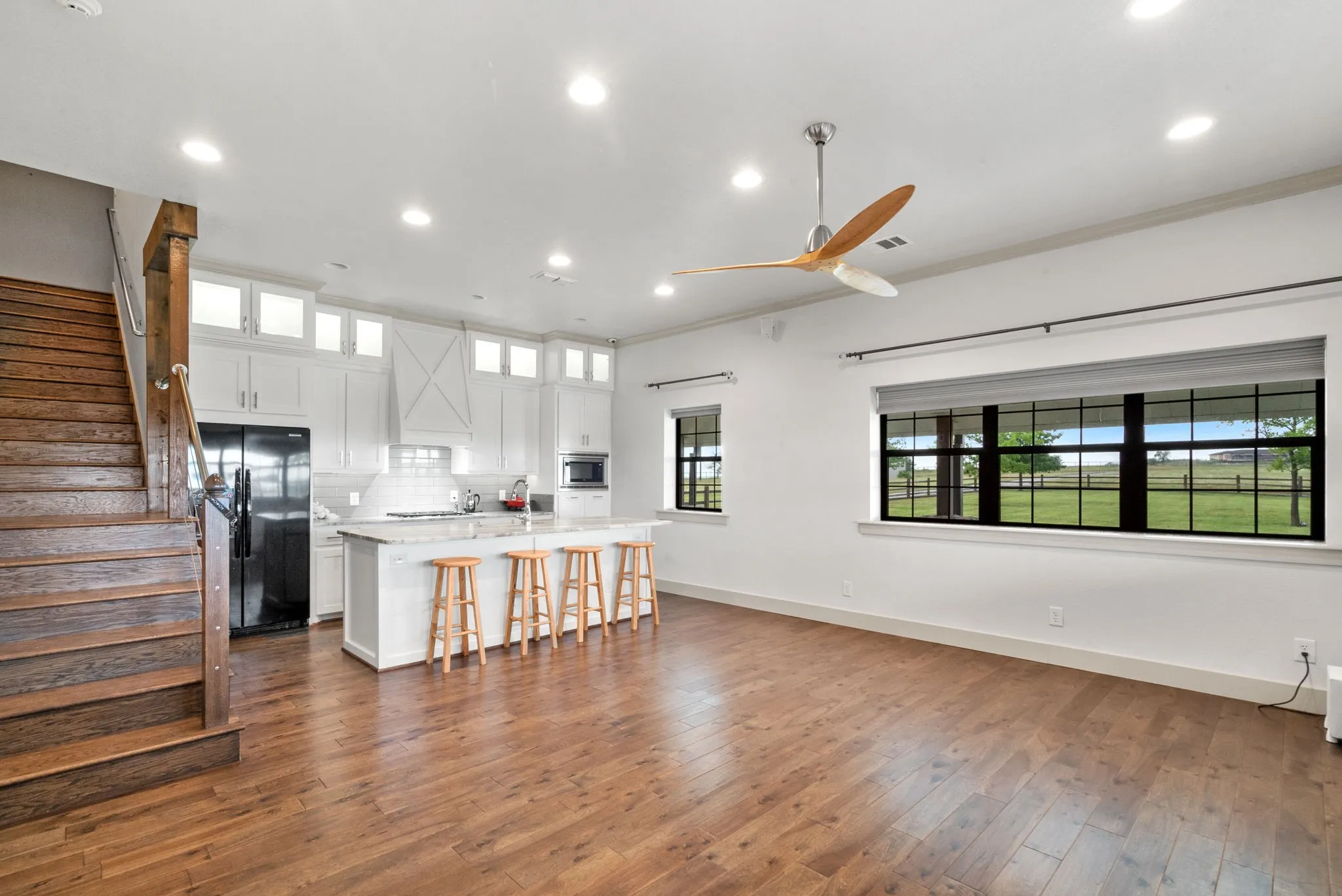 Farm For Rent in Wise County , 265 CR 2510, Decatur, Texas 76234, 4 Bedroom, 3 Bathroom, 4 Garage spaces, 1,920 Sqft, built in 2015, mls#21369618, Real Estate Agent in Decatur, Homes For Rent in Wise county, Homes For Rent in Decatur, Realtor in Decatur Texas, Real Estate Brokerage Independent Realty Texas, Luminita Cordes Realtor