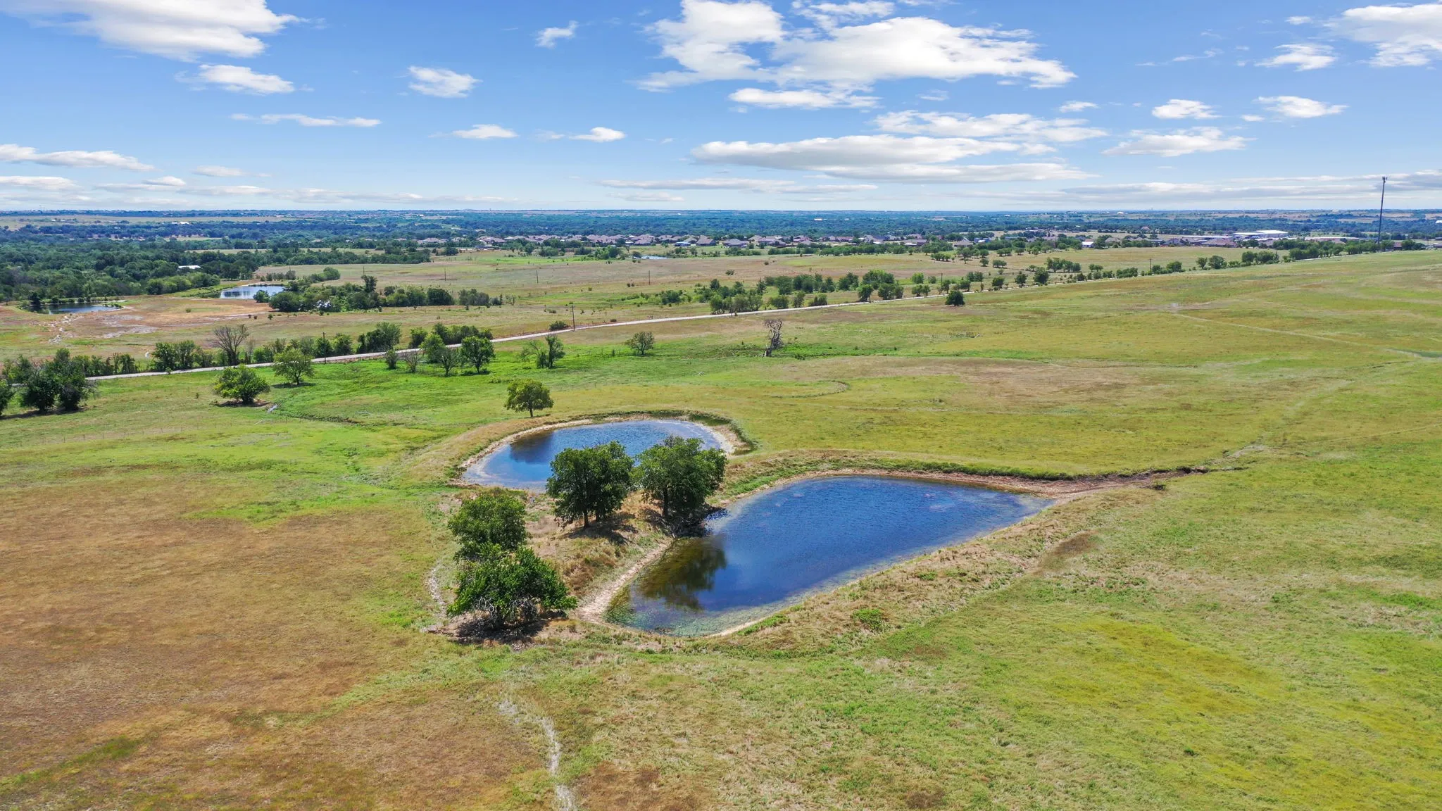 Farm For Rent in Wise County , 265 CR 2510, Decatur, Texas 76234, 4 Bedroom, 3 Bathroom, 4 Garage spaces, 1,920 Sqft, built in 2015, mls#21369618, Real Estate Agent in Decatur, Homes For Rent in Wise county, Homes For Rent in Decatur, Realtor in Decatur Texas, Real Estate Brokerage Independent Realty Texas, Luminita Cordes Realtor