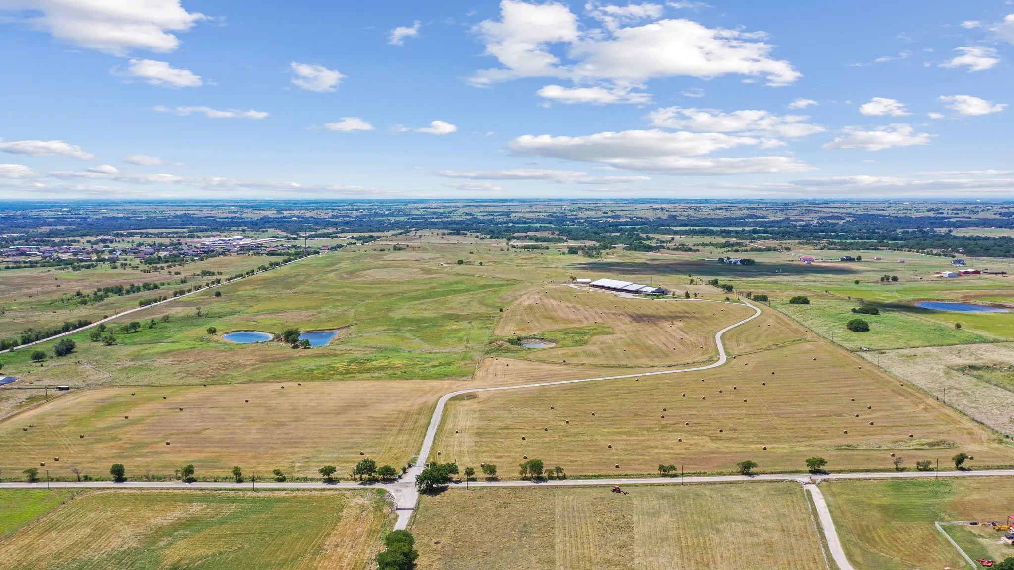 Farm For Rent in Wise County , 265 CR 2510, Decatur, Texas 76234, 4 Bedroom, 3 Bathroom, 4 Garage spaces, 1,920 Sqft, built in 2015, mls#21369618, Real Estate Agent in Decatur, Homes For Rent in Wise county, Homes For Rent in Decatur, Realtor in Decatur Texas, Real Estate Brokerage Independent Realty Texas, Luminita Cordes Realtor