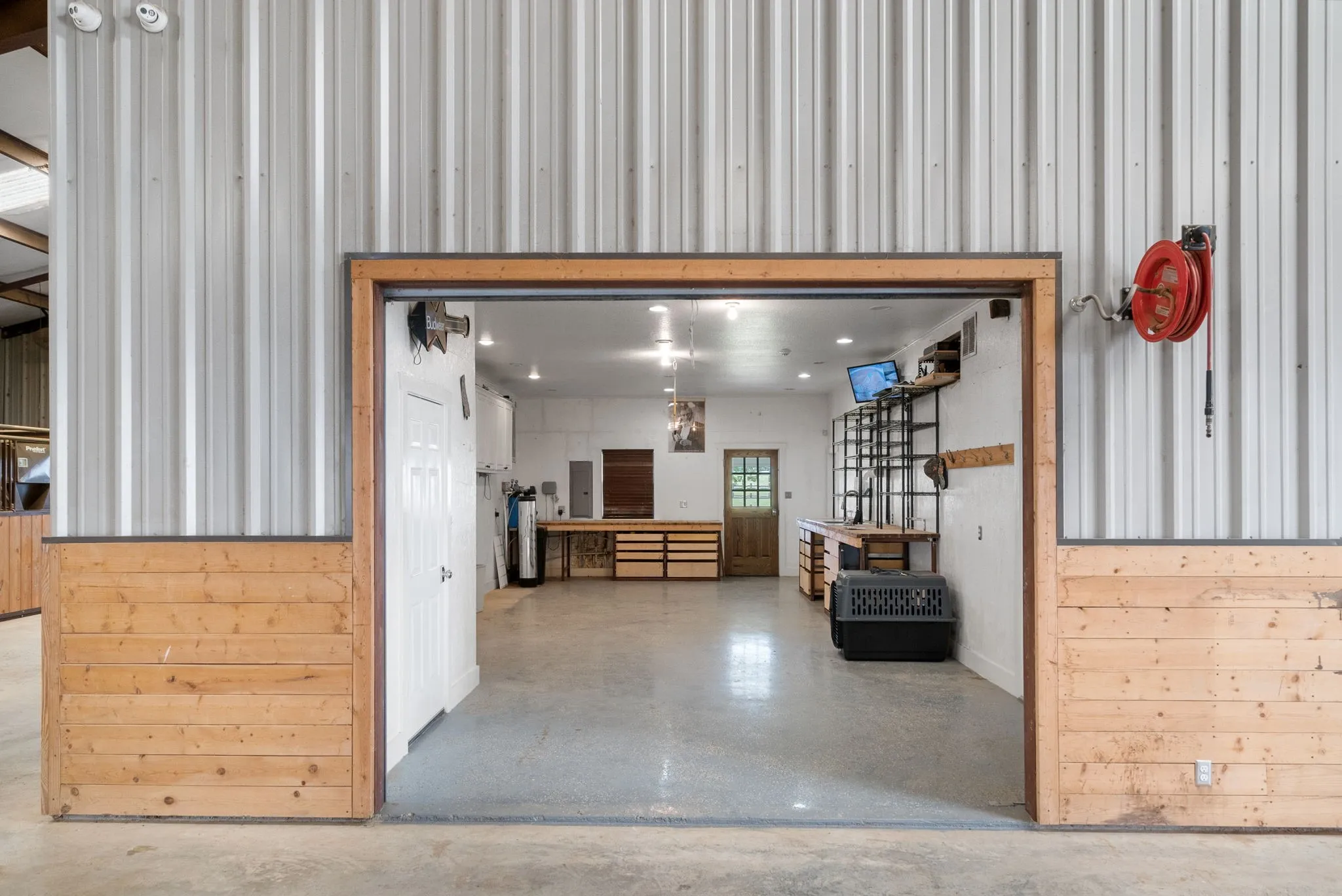 Farm For Rent in Wise County , 265 CR 2510, Decatur, Texas 76234, 4 Bedroom, 3 Bathroom, 4 Garage spaces, 1,920 Sqft, built in 2015, mls#21369618, Real Estate Agent in Decatur, Homes For Rent in Wise county, Homes For Rent in Decatur, Realtor in Decatur Texas, Real Estate Brokerage Independent Realty Texas, Luminita Cordes Realtor