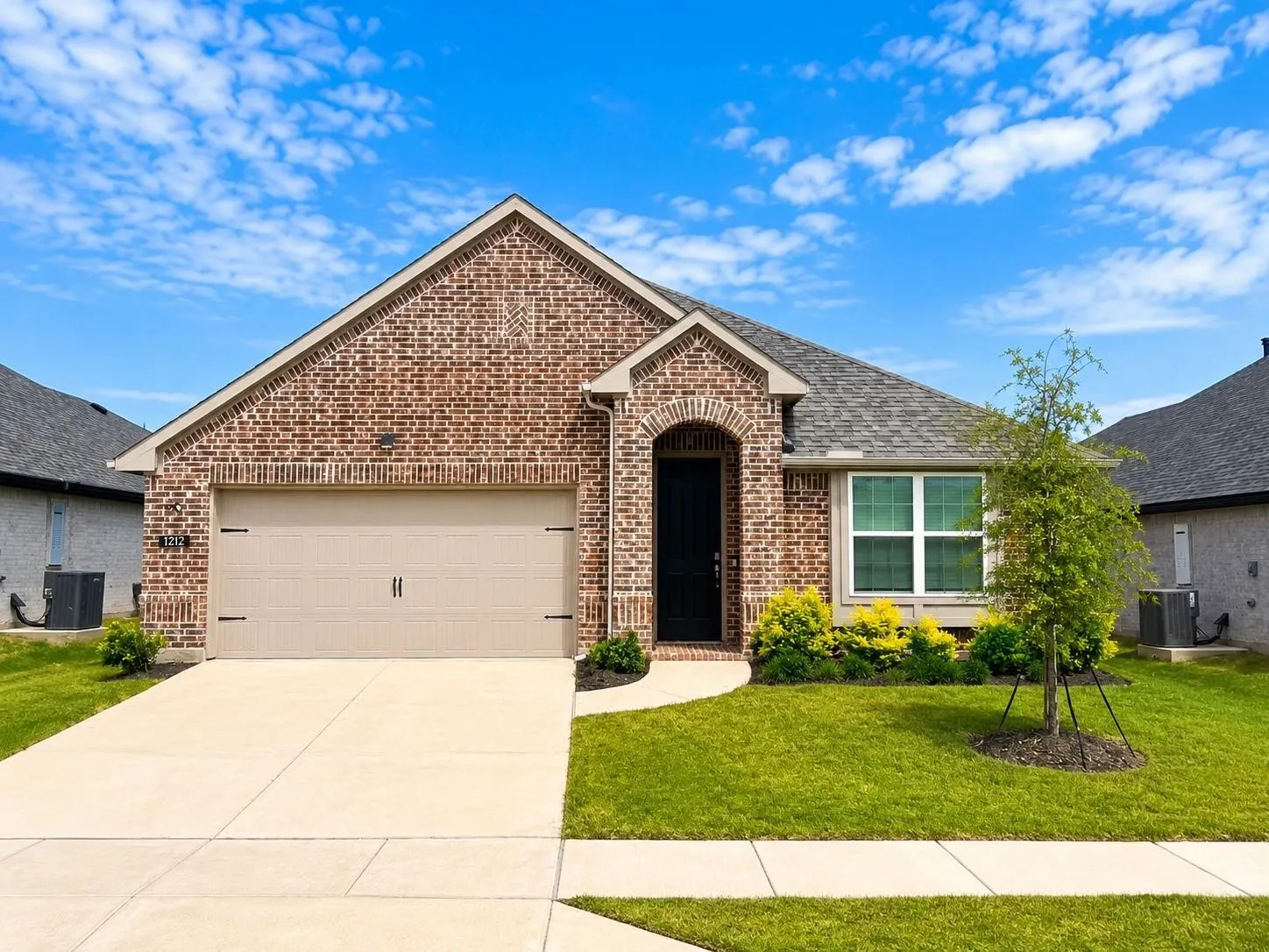 Single Family Residence For Sale in Collin County , 1212 Castiglione Lane, Anna, Texas 75409, 4 Bedroom, 2 Bathroom, 2 Garage spaces, 1,986 Sqft, built in 2024, mls#21369620, Real Estate Agent in Anna, Homes For Sale in Collin county, Homes For Sale in Anna, Realtor in Anna Texas, Real Estate Brokerage Independent Realty Texas, Luminita Cordes Realtor