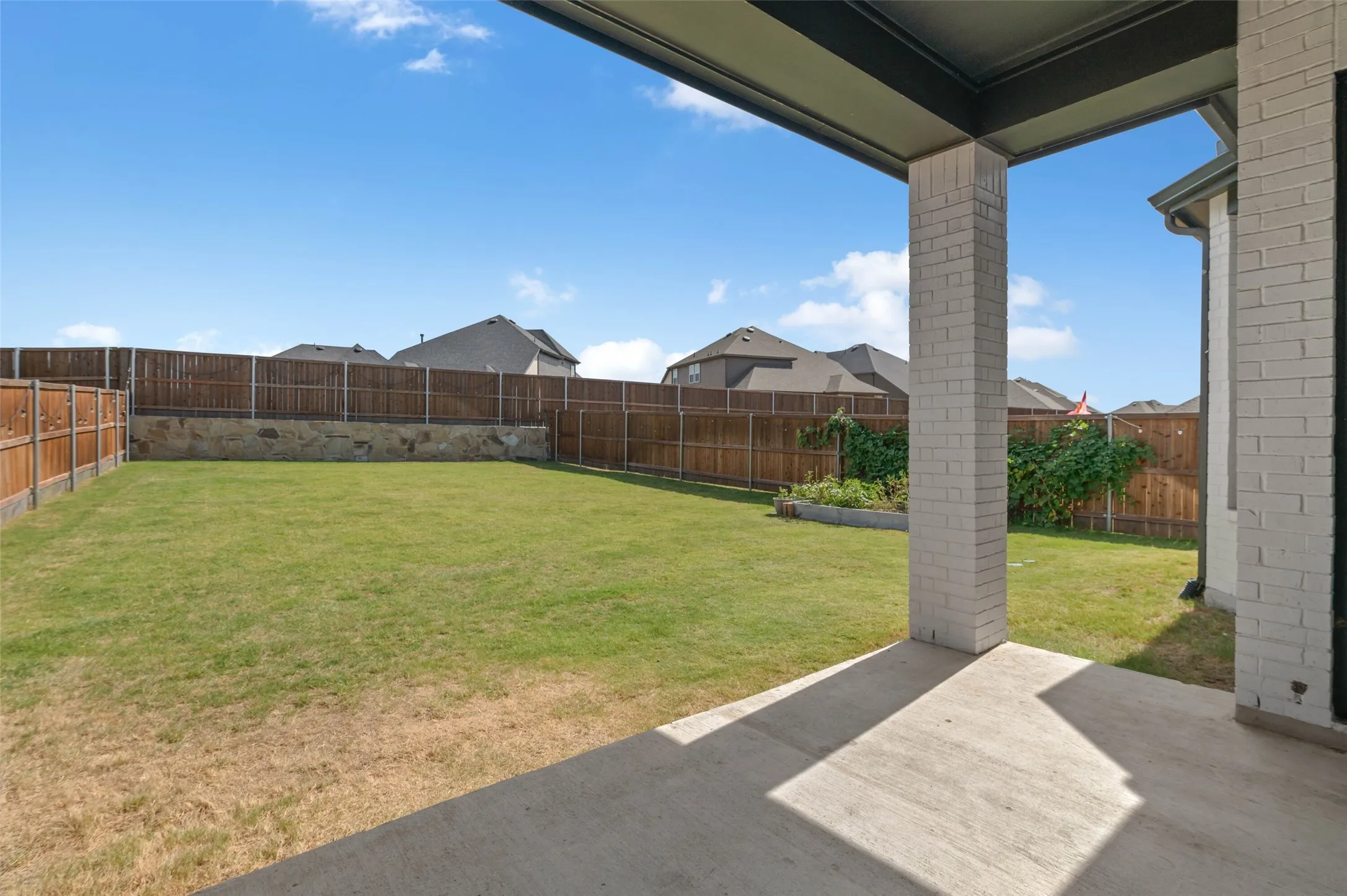 Single Family Residence For Sale in Denton County , 2448 Halter Drive, Aubrey, Texas 76227, 4 Bedroom, 4 Bathroom, 2 Garage spaces, 2,895 Sqft, built in 2024, mls#21369168, Real Estate Agent in Aubrey, Homes For Sale in Denton county, Homes For Sale in Aubrey, Realtor in Aubrey Texas, Real Estate Brokerage Independent Realty Texas, Luminita Cordes Realtor