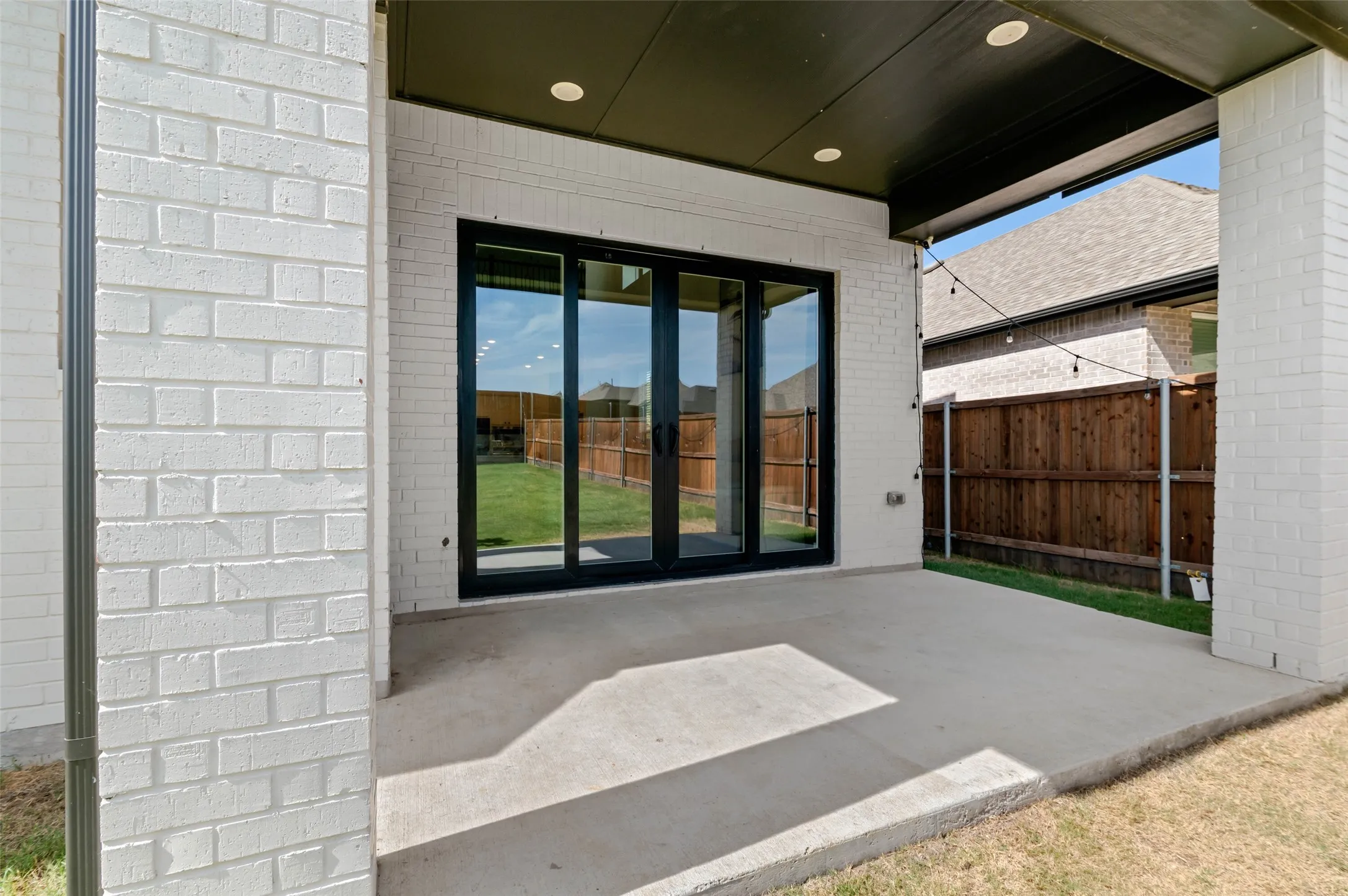 Single Family Residence For Sale in Denton County , 2448 Halter Drive, Aubrey, Texas 76227, 4 Bedroom, 4 Bathroom, 2 Garage spaces, 2,895 Sqft, built in 2024, mls#21369168, Real Estate Agent in Aubrey, Homes For Sale in Denton county, Homes For Sale in Aubrey, Realtor in Aubrey Texas, Real Estate Brokerage Independent Realty Texas, Luminita Cordes Realtor